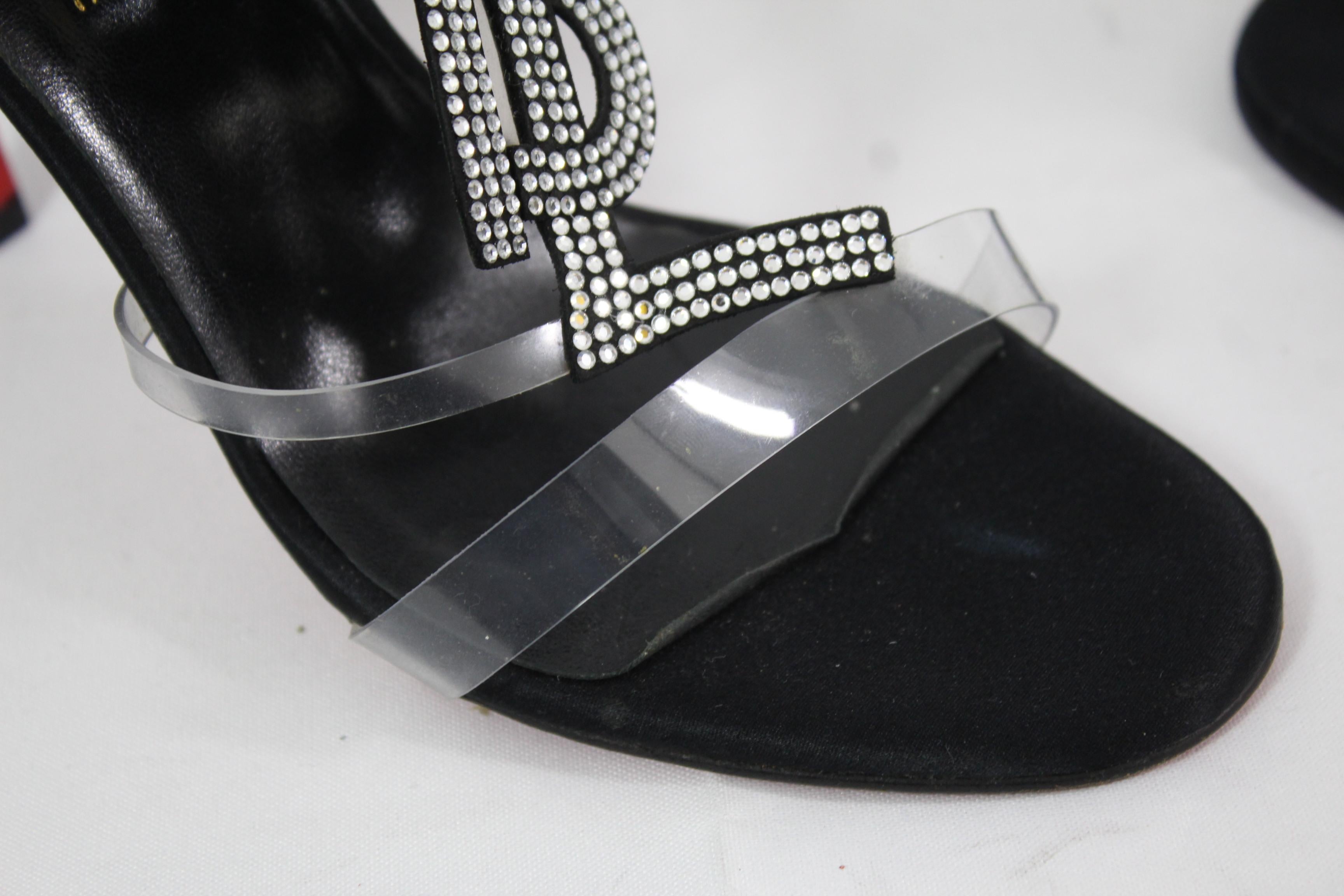 Black Haute Couture Christian Louboutin for Yves saint Laurent Shoes. Size 35 For Sale
