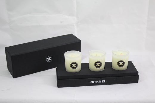 Chanel VIP Gift Candle Set at 1stDibs | chanel candles, chanel candle set,  coco chanel candle set