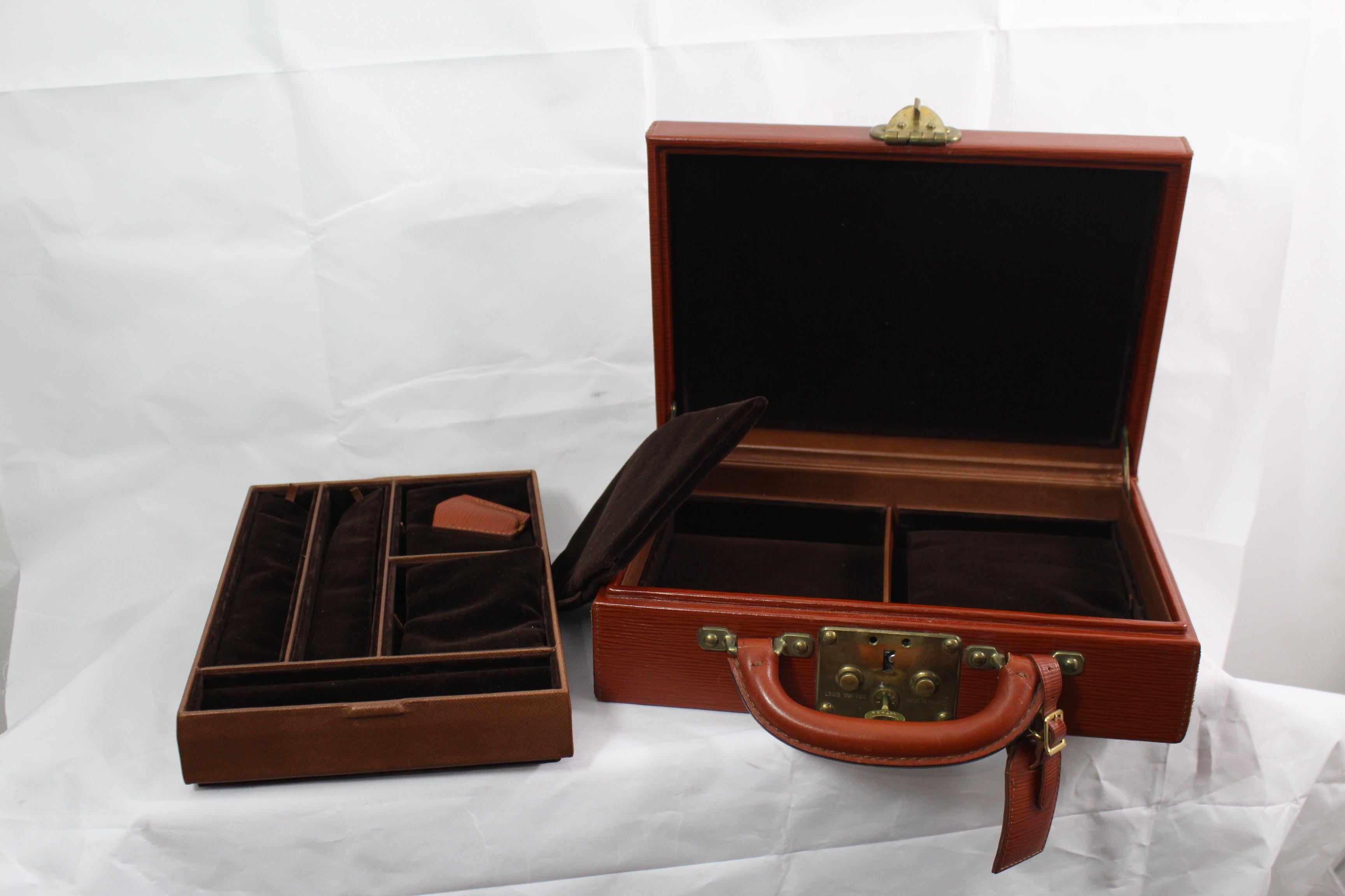 Women's or Men's rare Louis Vuitton Brown Epi leather Vintage Jewelry Case / Trunk
