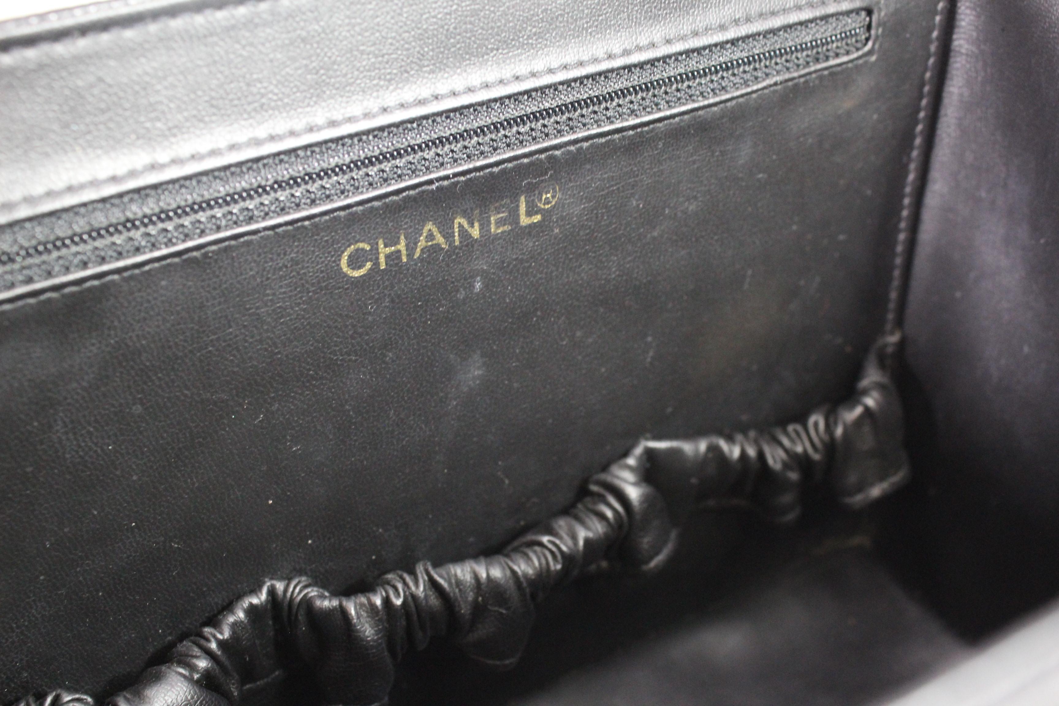 chanel vanity case vintage