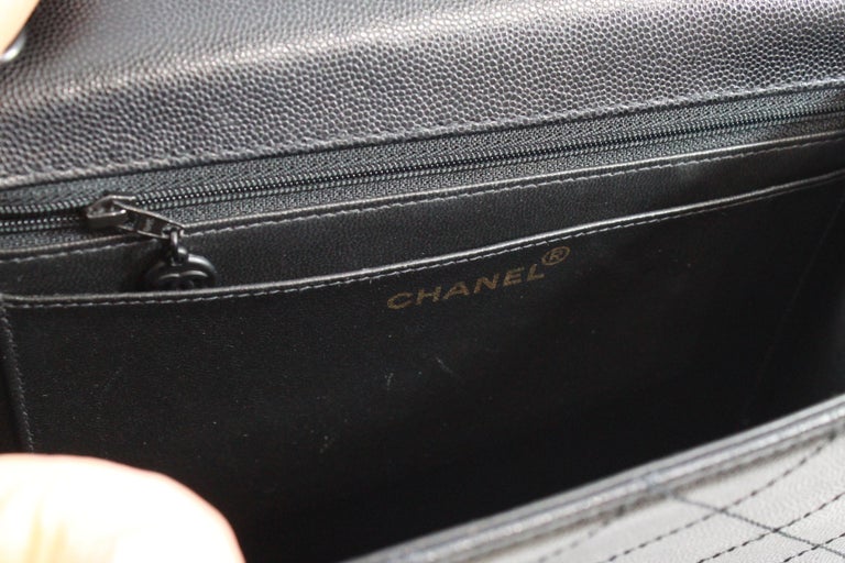 1998 Chanel All Black Shoulder Bag For Sale 4