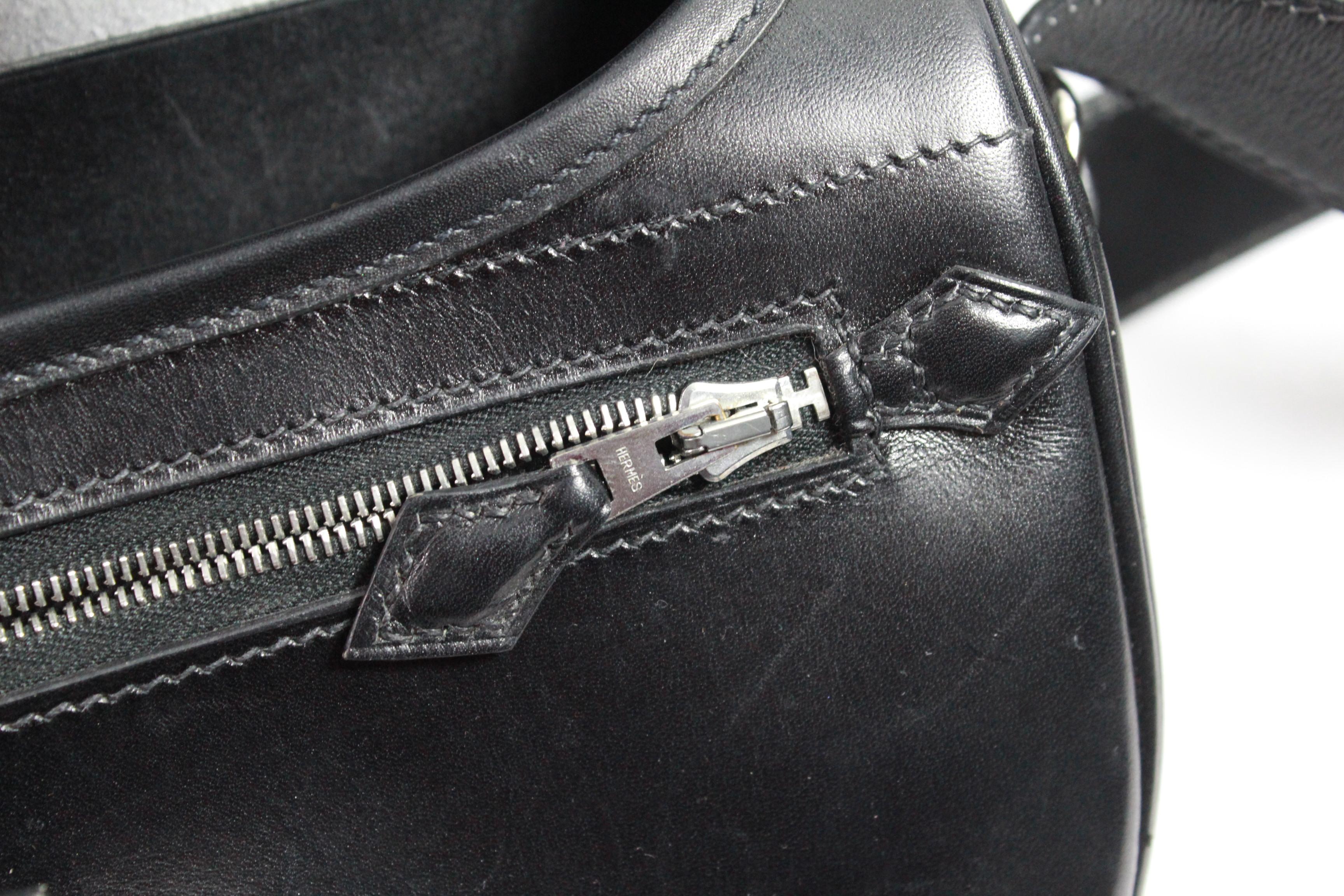 2003 Hermes Black Box Leather  Brown Balle de Golf Crossbody Bag In Good Condition In Paris, FR