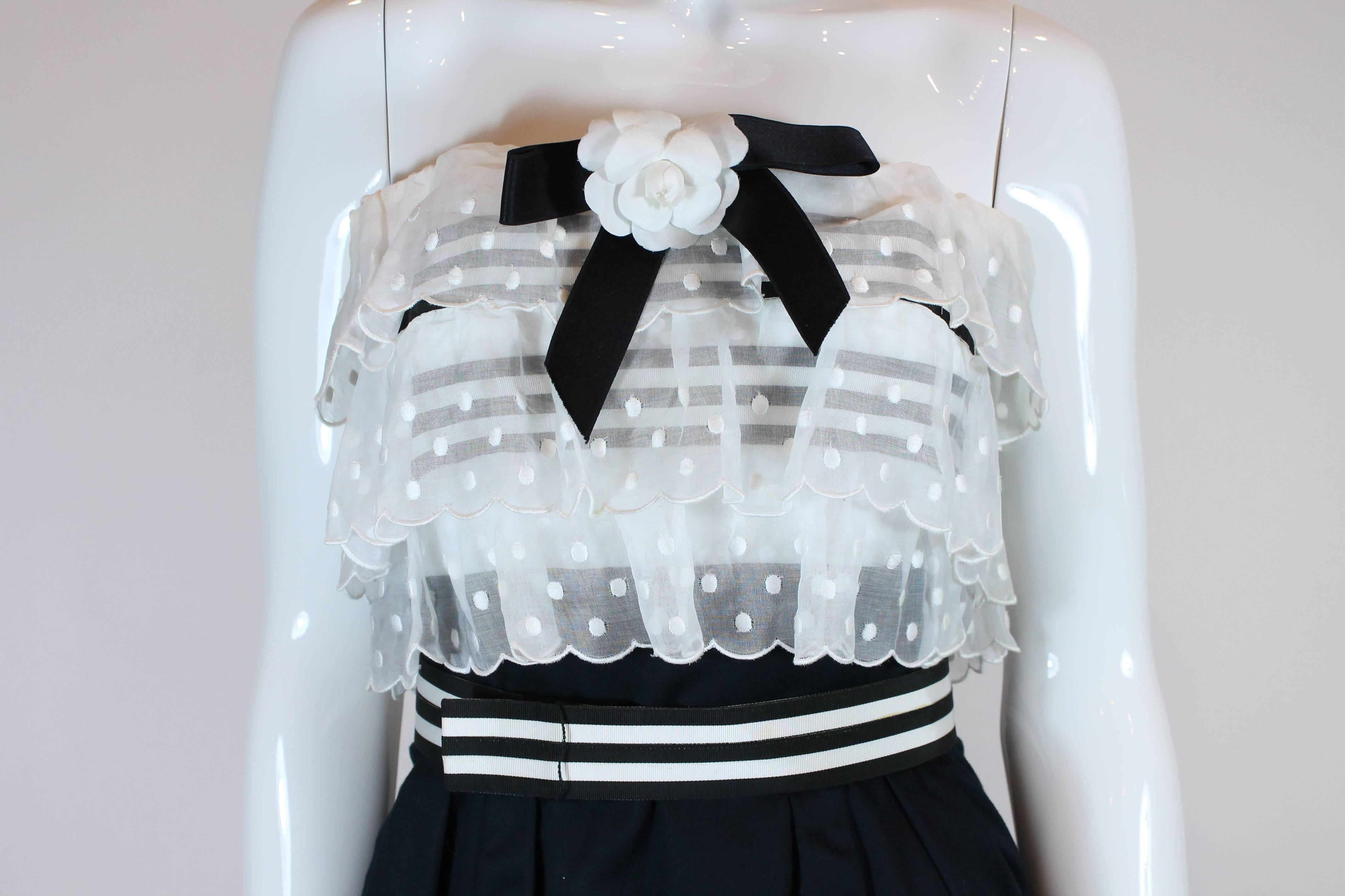 Women's Chanel 1980's Navy Dress White Tiered Top For Sale