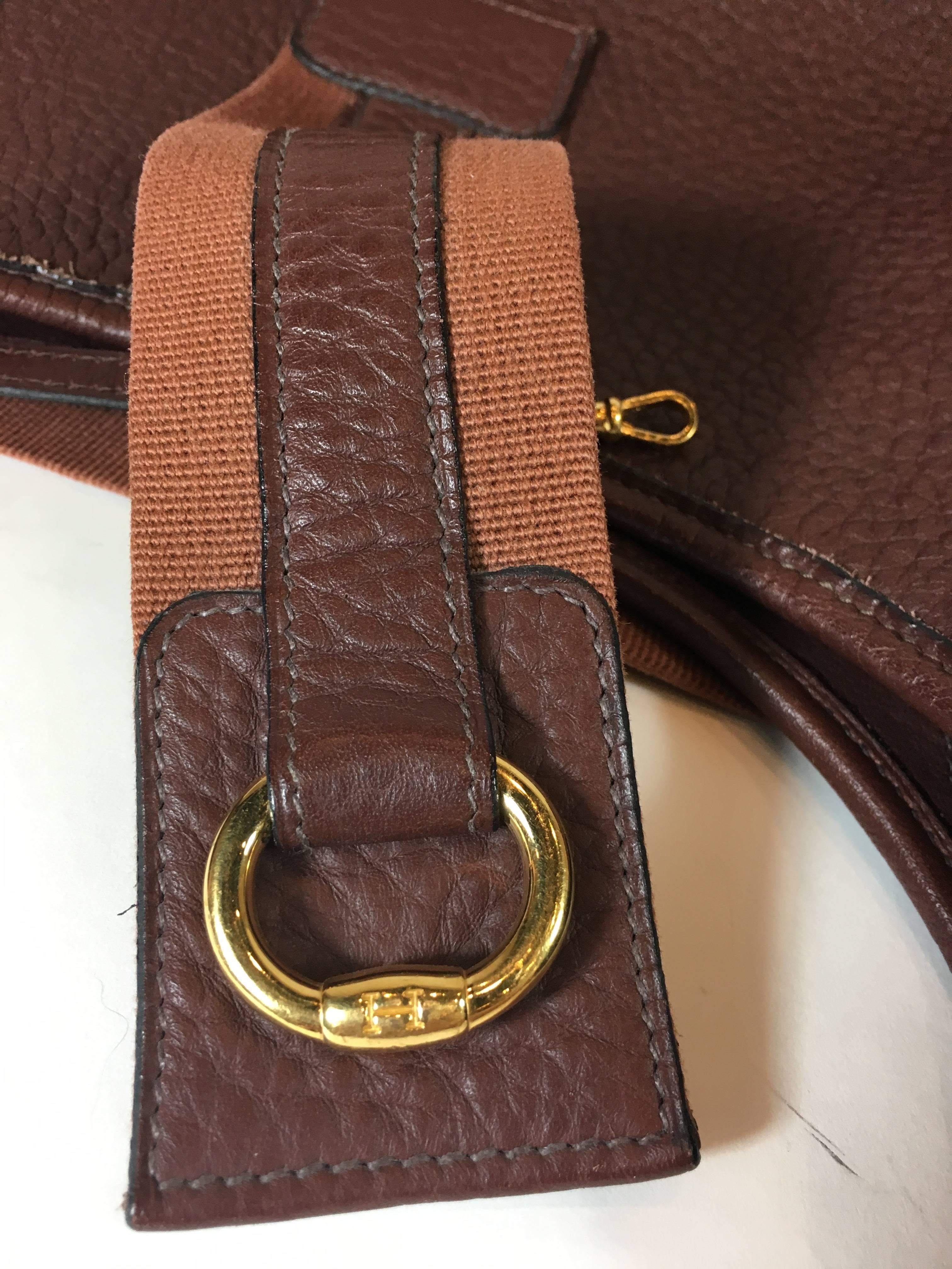 Hermes Sako Shoulder Bag In Excellent Condition In Roslyn, NY