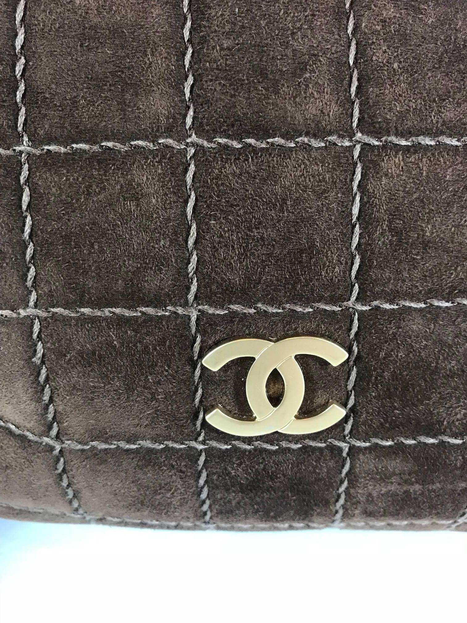 Women's or Men's Chanel Suede Quilted Tote For Sale