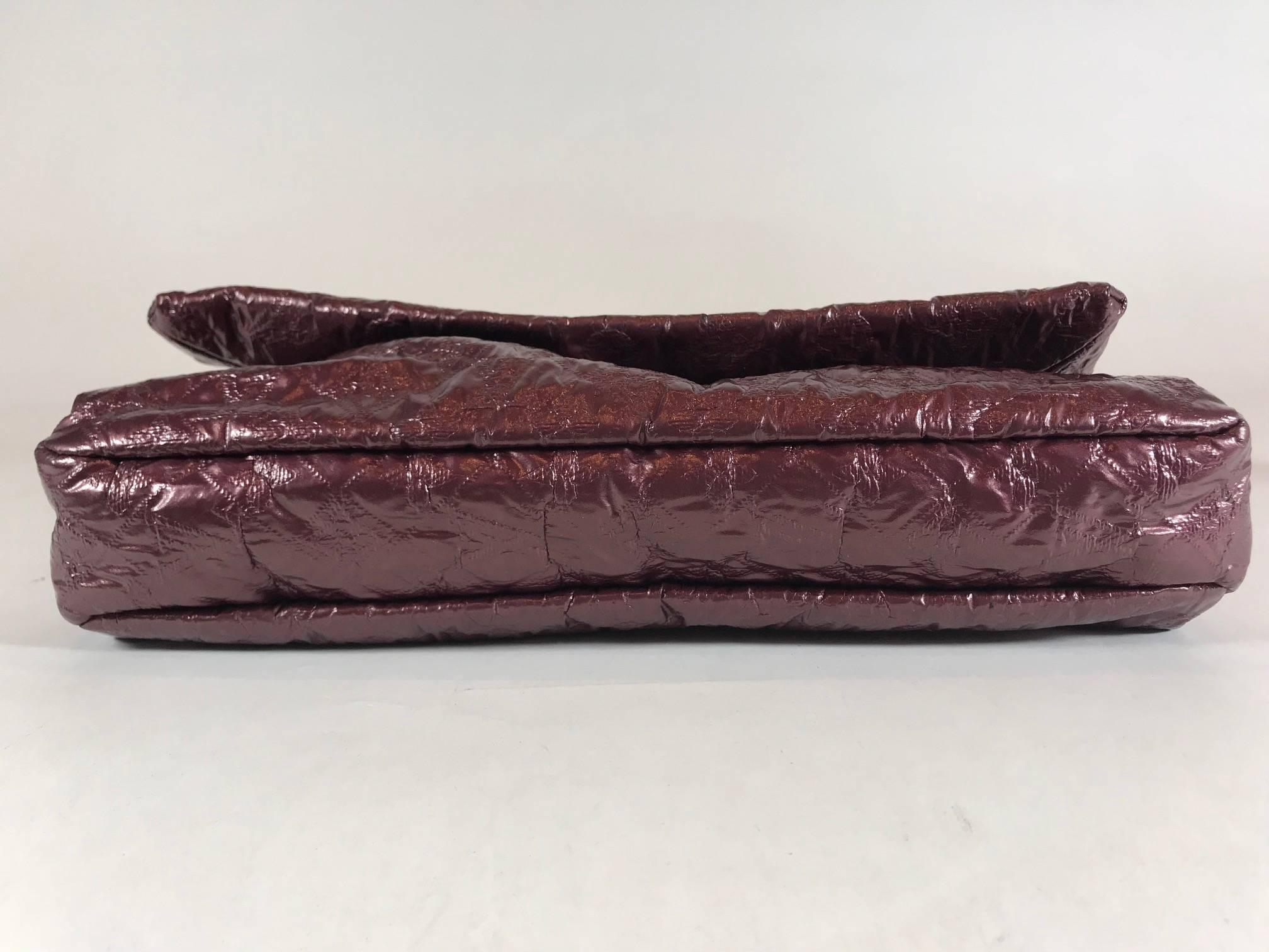 Louis Vuitton Limited Edition Limelight African Queen Clutch For Sale 10