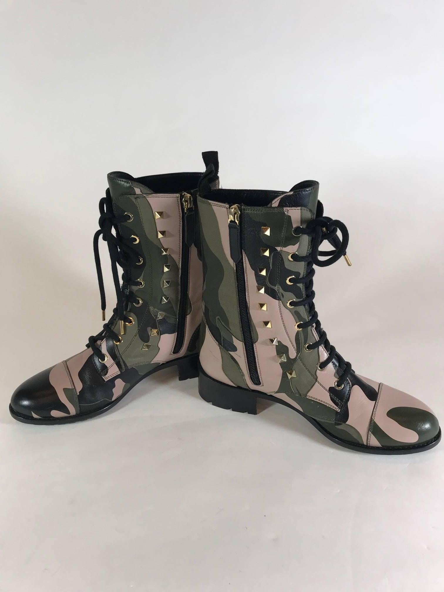 Women's or Men's Valentino Rockstud Army Camo Leather Canvas Combat For Sale