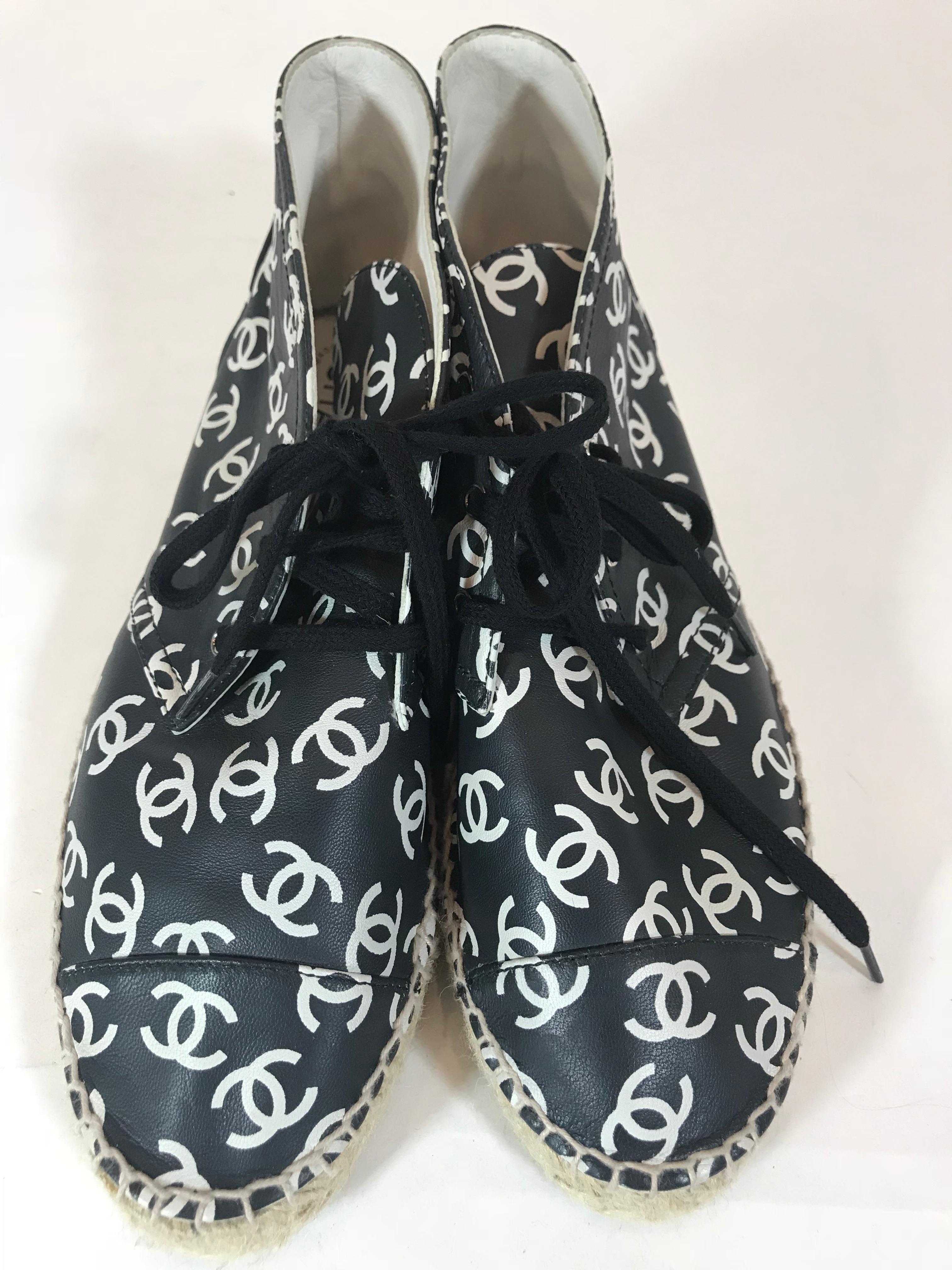 Chanel High-Top Espadrille Sneakers In New Condition For Sale In Roslyn, NY