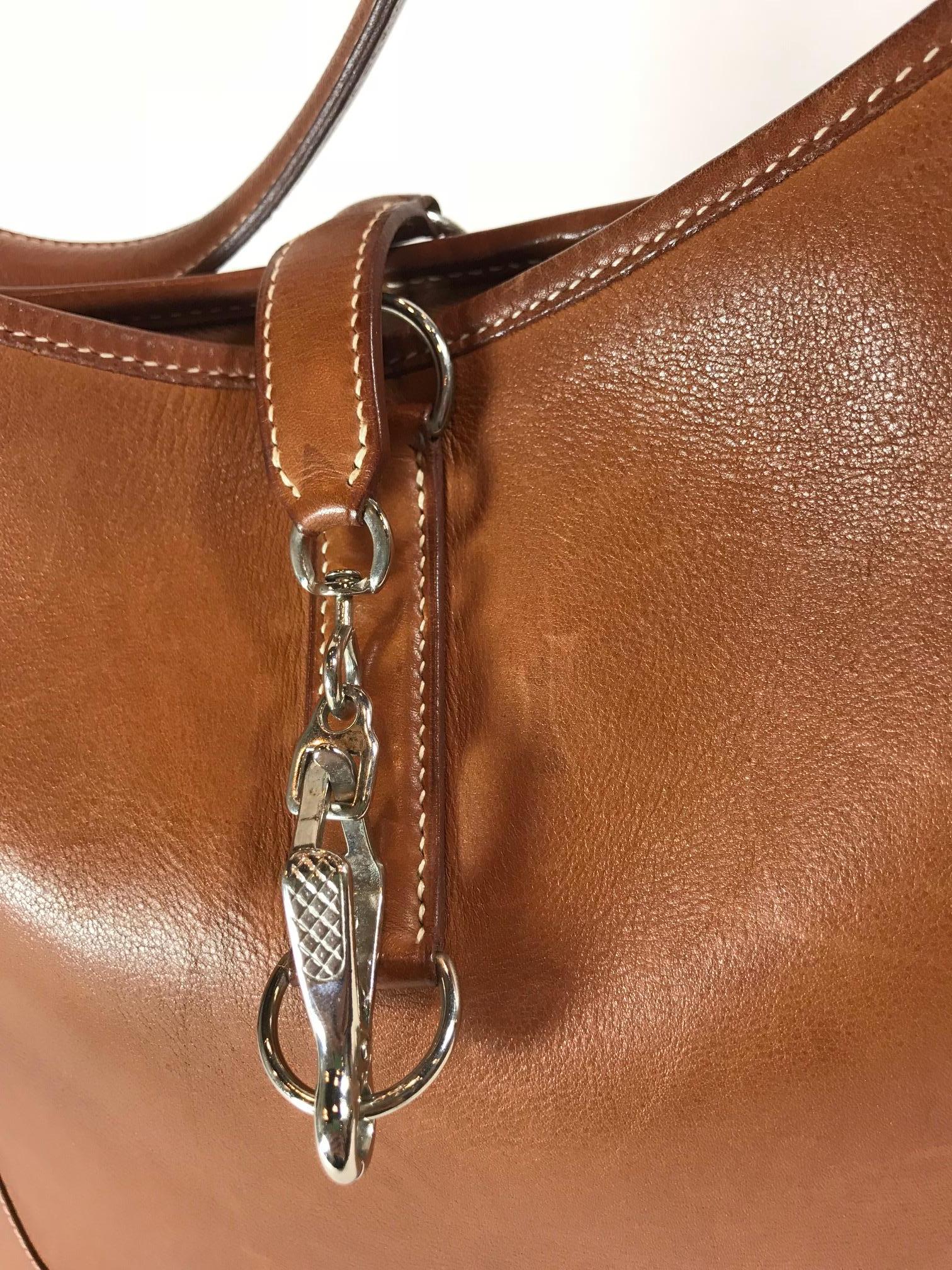 Women's or Men's Hermès Vintage Trim II Handbag For Sale