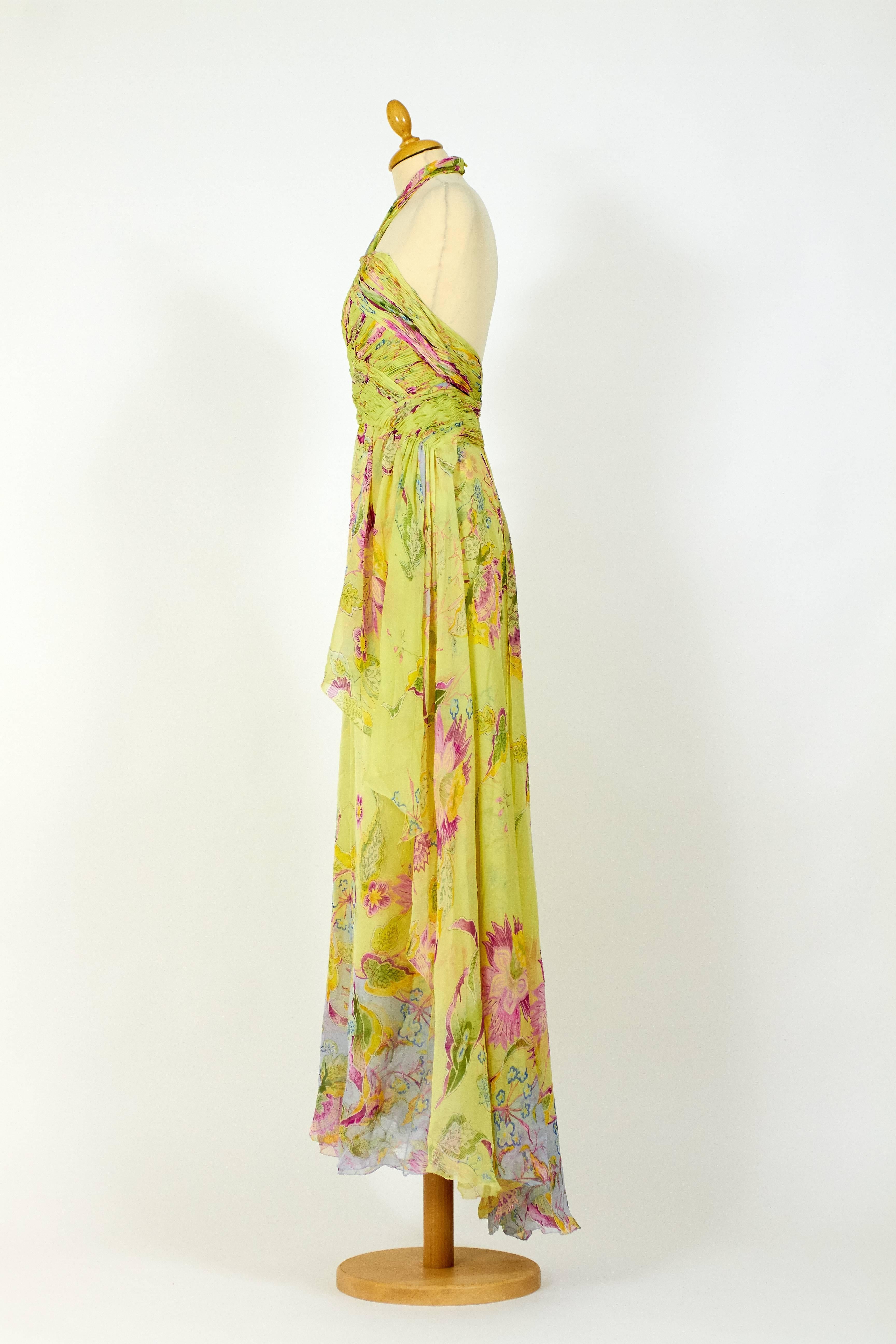 Valentino Silk Floral Print Halter Top Long Dress In Excellent Condition For Sale In Milan, Italy