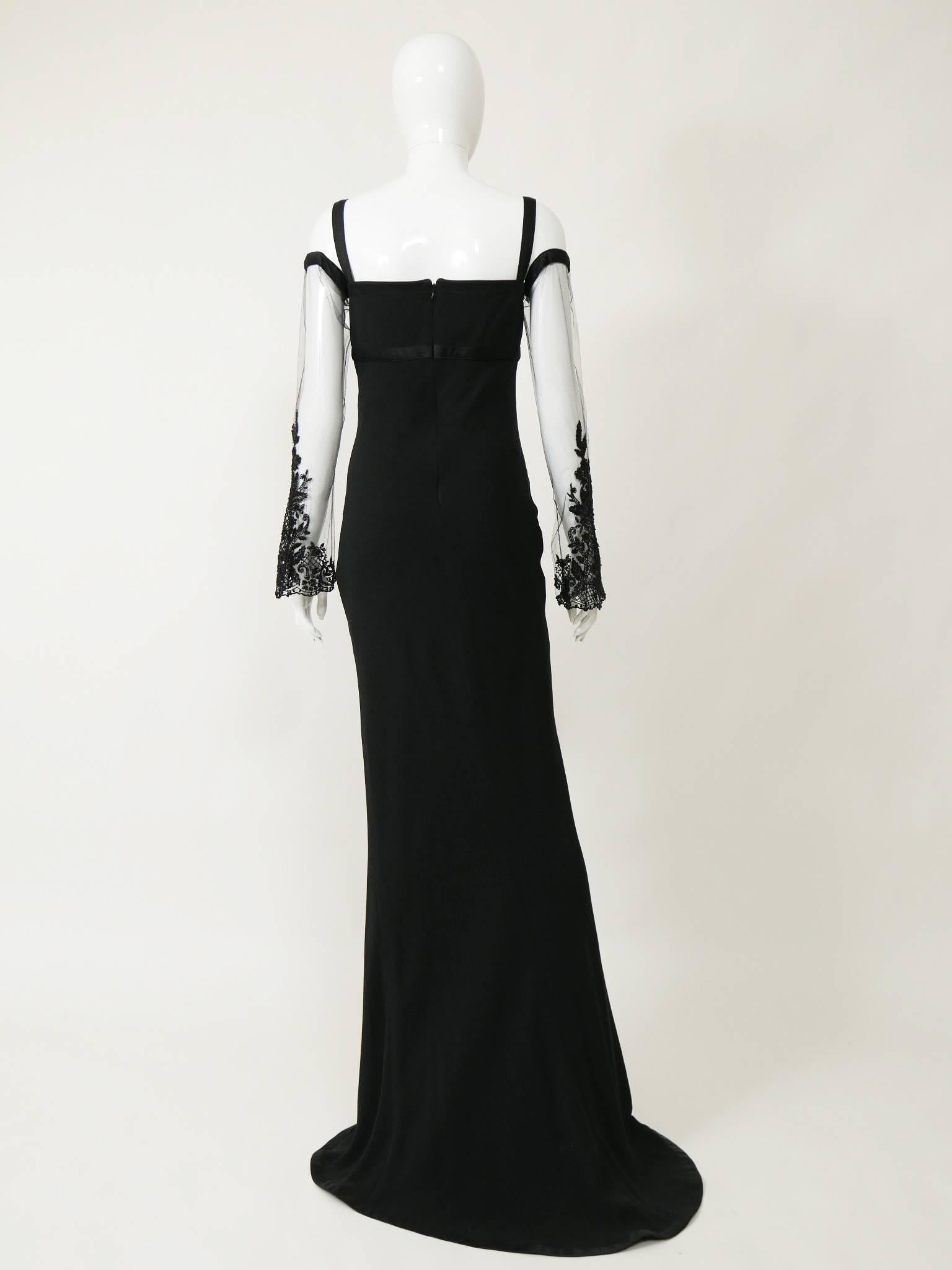 Valentino Haute Couture Black Evening Dress In Excellent Condition In Milan, Italy