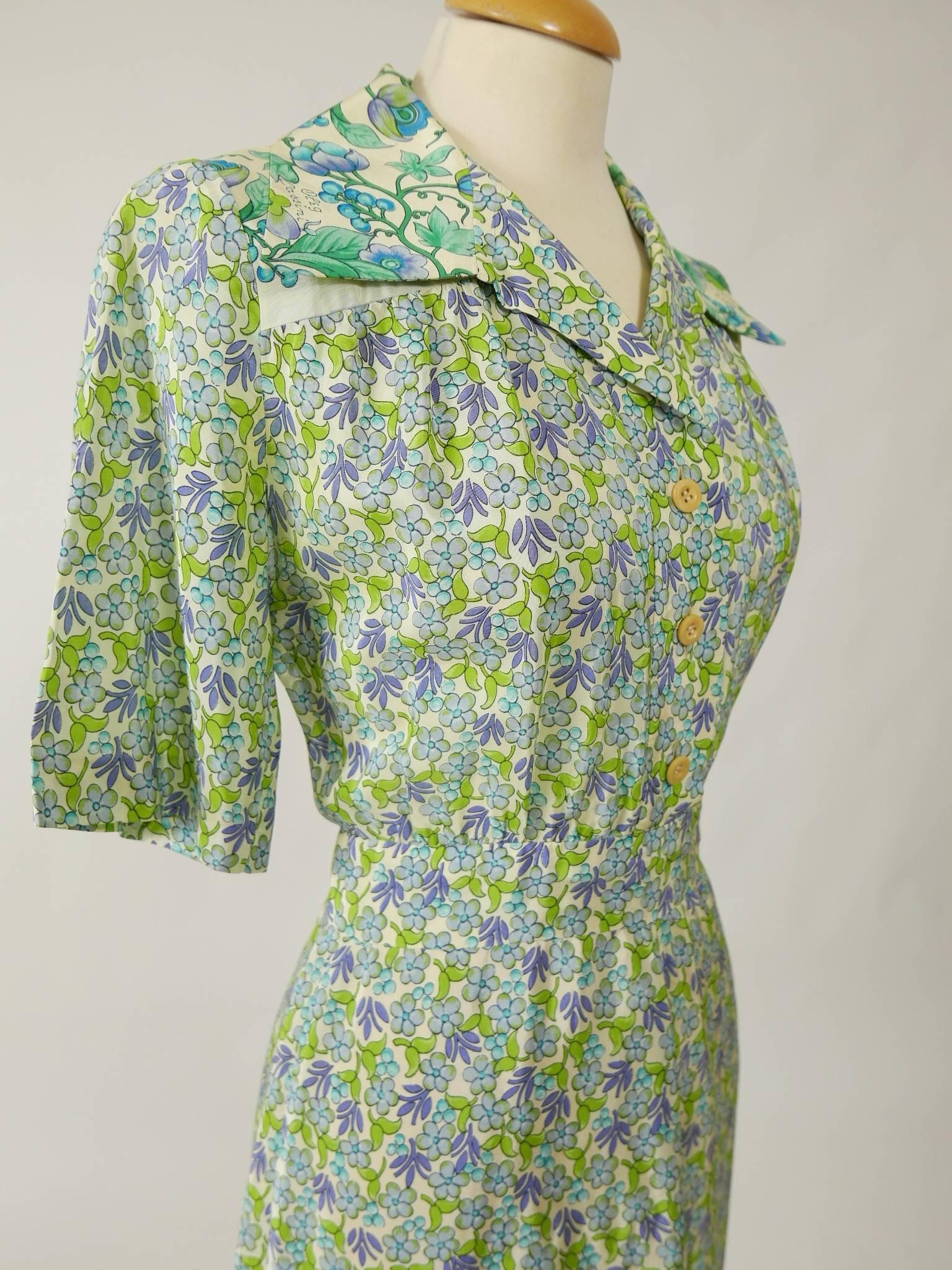 1970s OLEG CASSINI Green Floral Print Dress In Good Condition In Milan, Italy