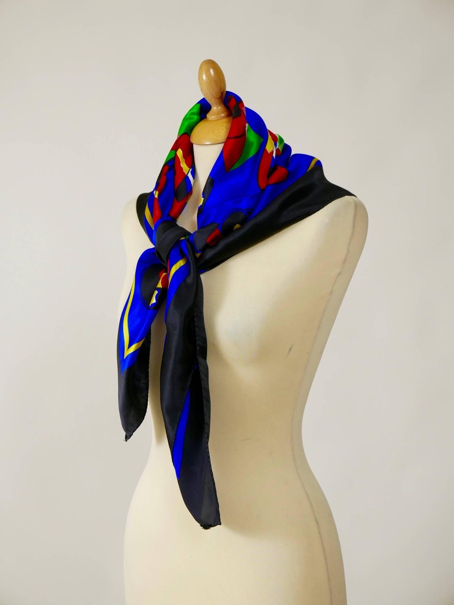 This lovely Escada Scarf is 100% silk and has bluette background with hats print, with hand-rolled edging. 

Very good vintage condition

Label: Escada by Margaretha Ley
Fabric: silk
Color: