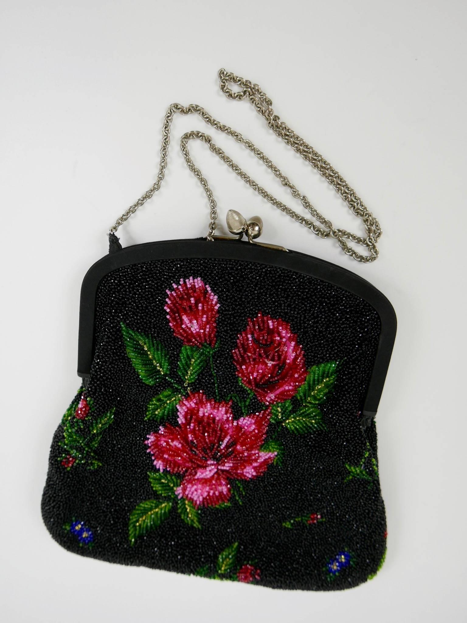 1950s PIROVANO Italian Couture Floral Embroidered Beadeds Purse Handbag In Excellent Condition In Milan, Italy