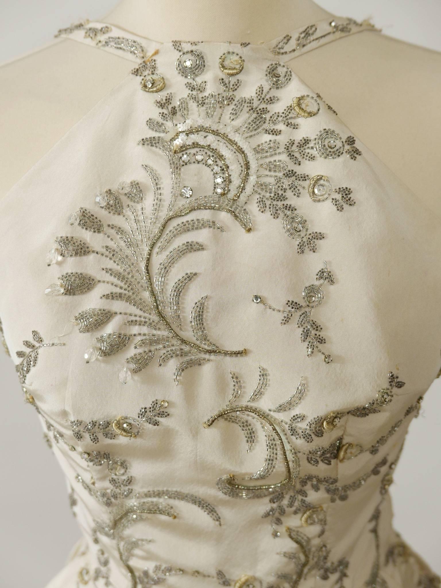 Women's 1950s White Ivory Satin Embroidered Cocktail Dress