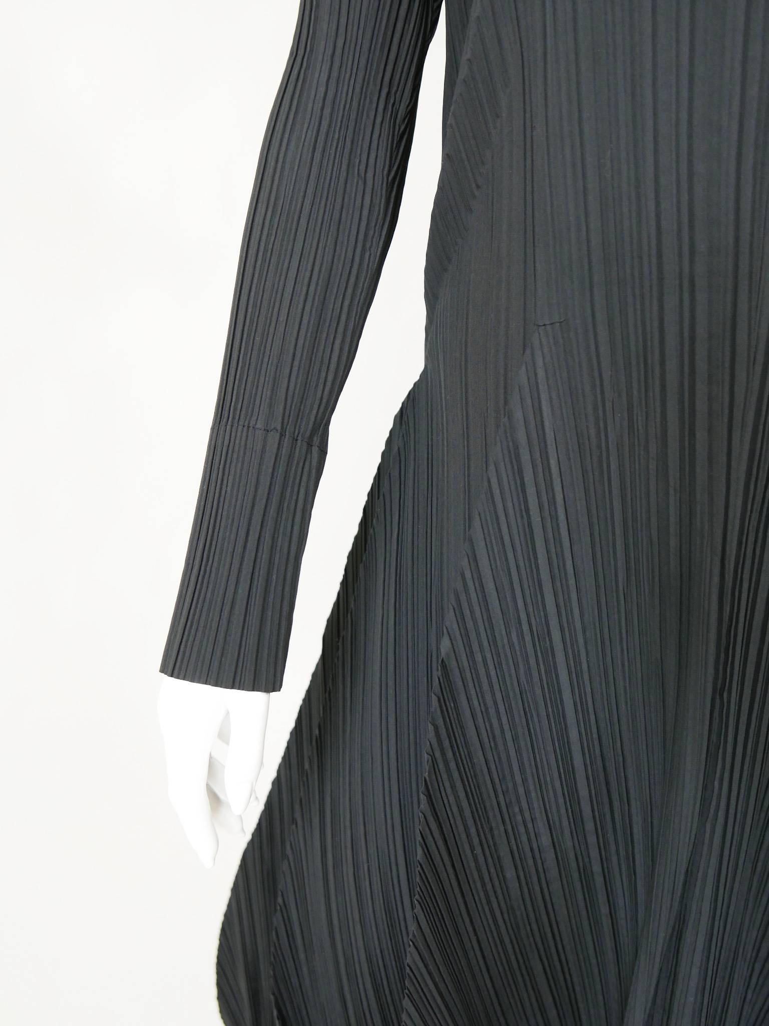 1980s Issey Miyake Black Pleateds Tulip Long Dress For Sale 3
