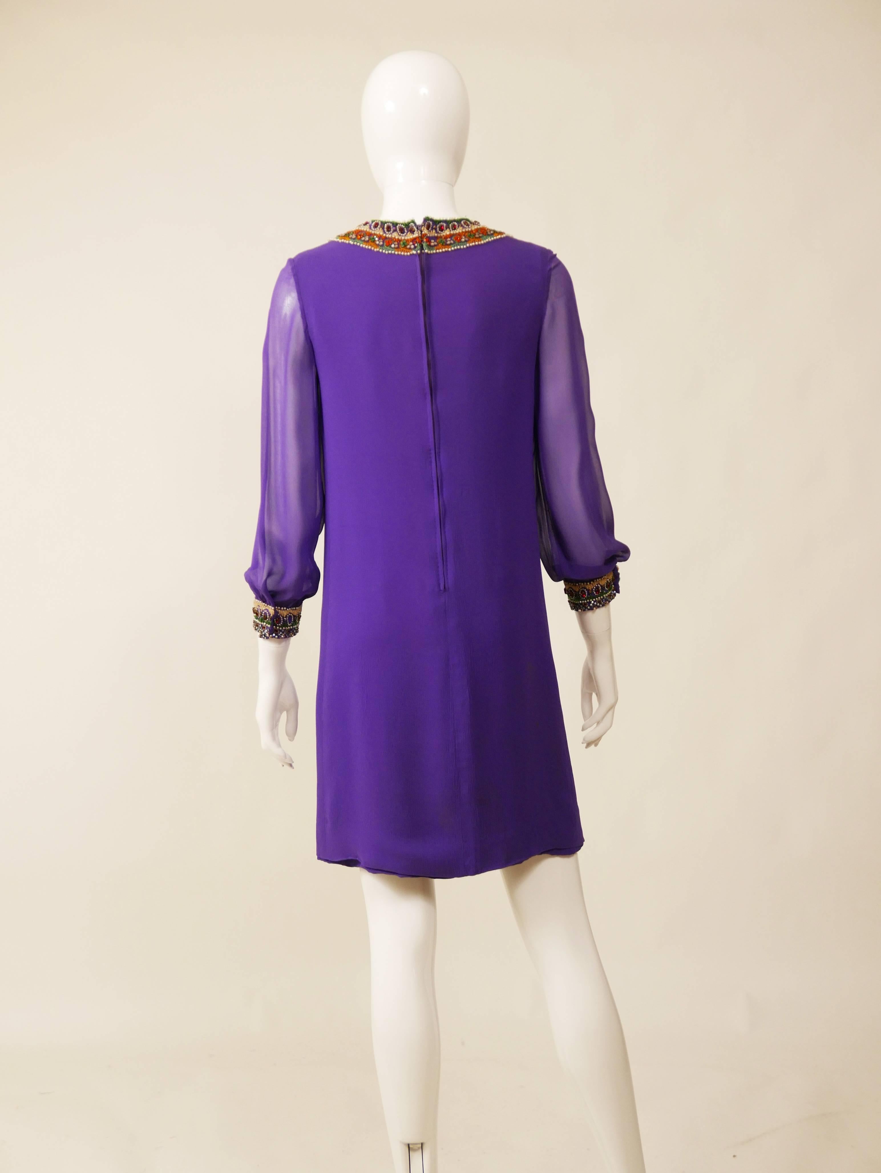 1970s Purple Embroidery Silk Crepe Mini Dress In Good Condition In Milan, Italy