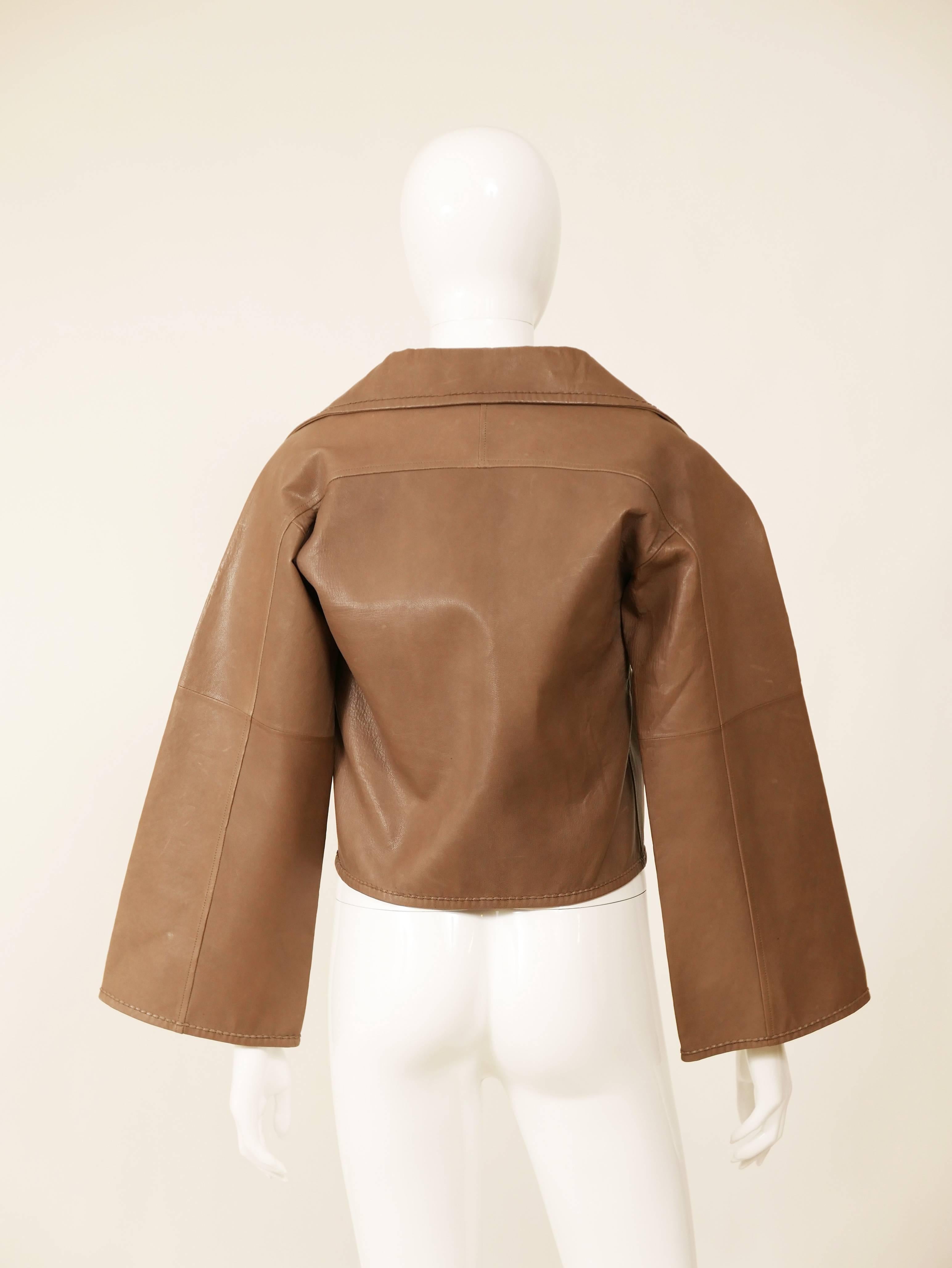 BOTTEGA VENETA Brown Leather Jacket In Excellent Condition For Sale In Milan, Italy