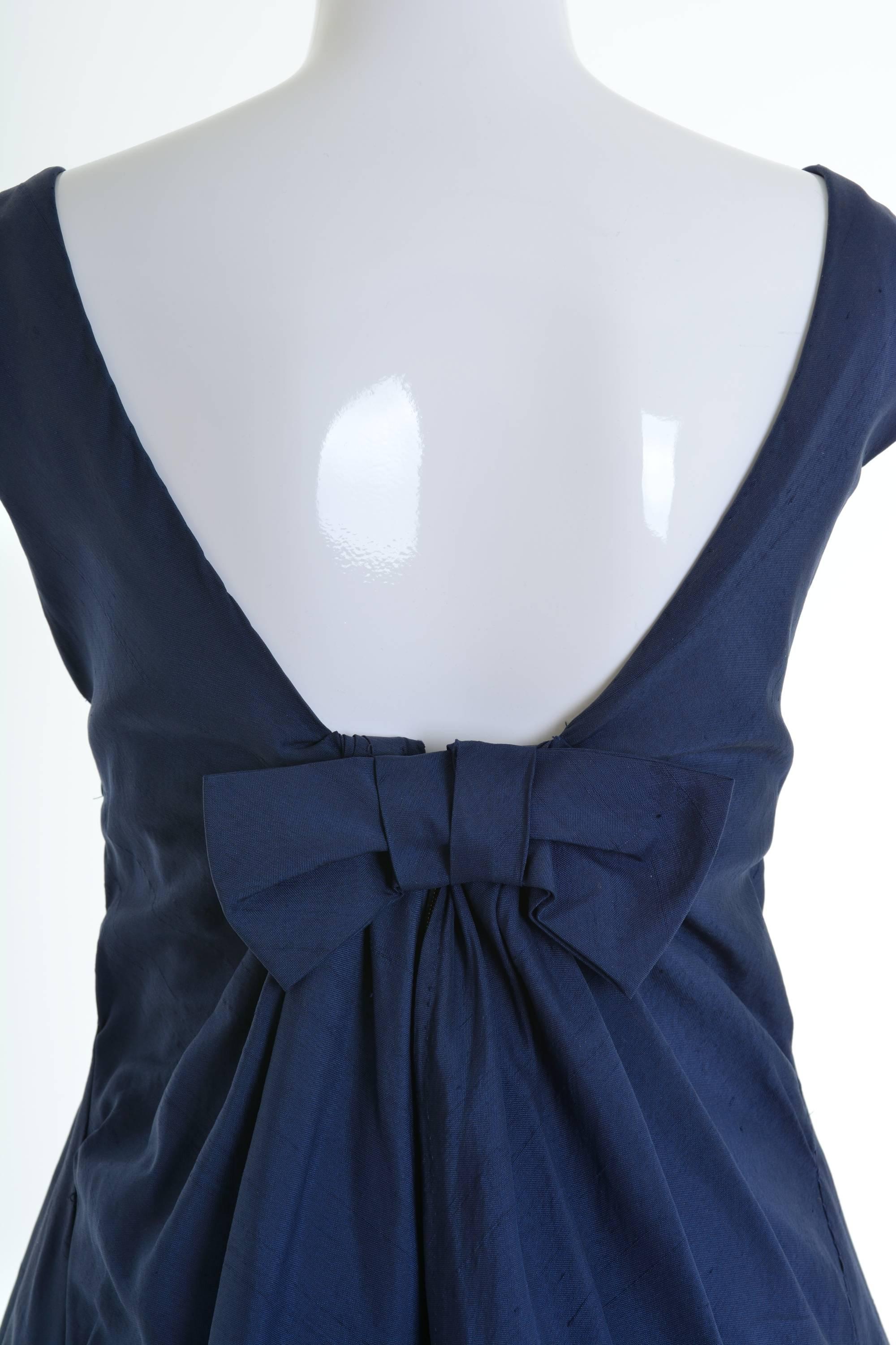 1950s TIZZONI Italian Couture Blue Taffeta Cocktail Dress In Good Condition For Sale In Milan, Italy