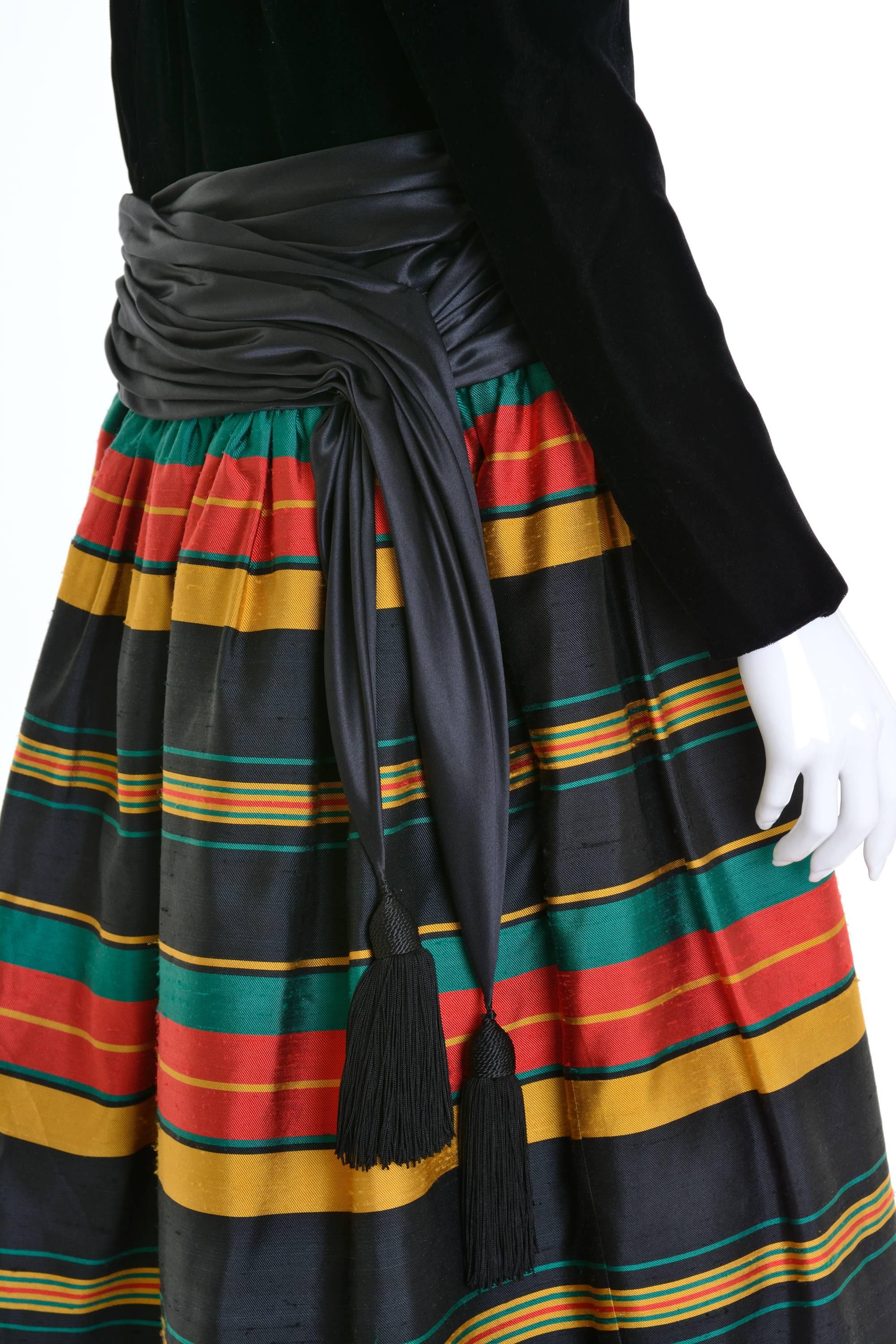 1980s Italian Couture Velvet Silk Striped Long Dress In Excellent Condition For Sale In Milan, Italy