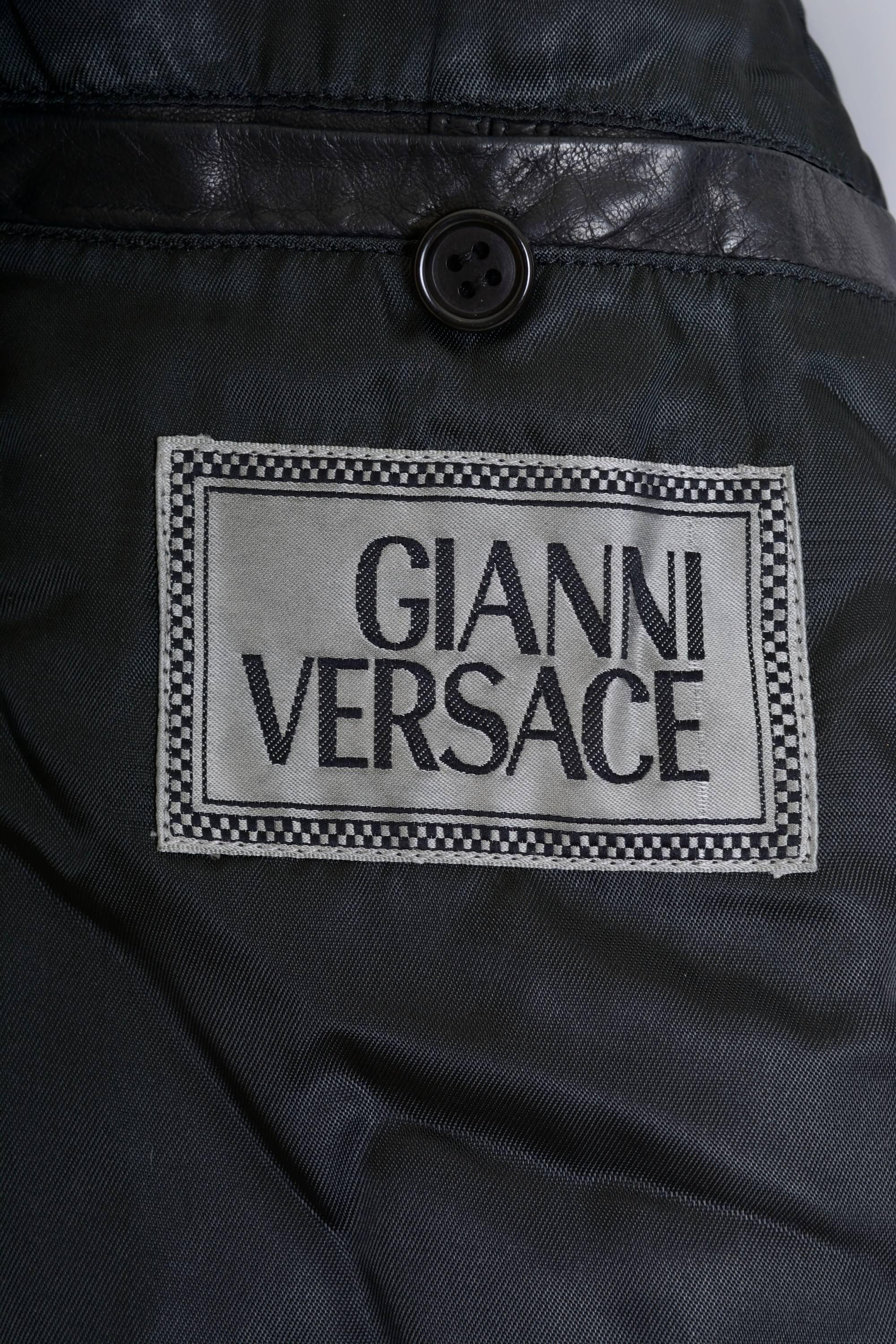 Women's or Men's 1980s GIANNI VERSACE Long Leather Hooded Jacket For Sale