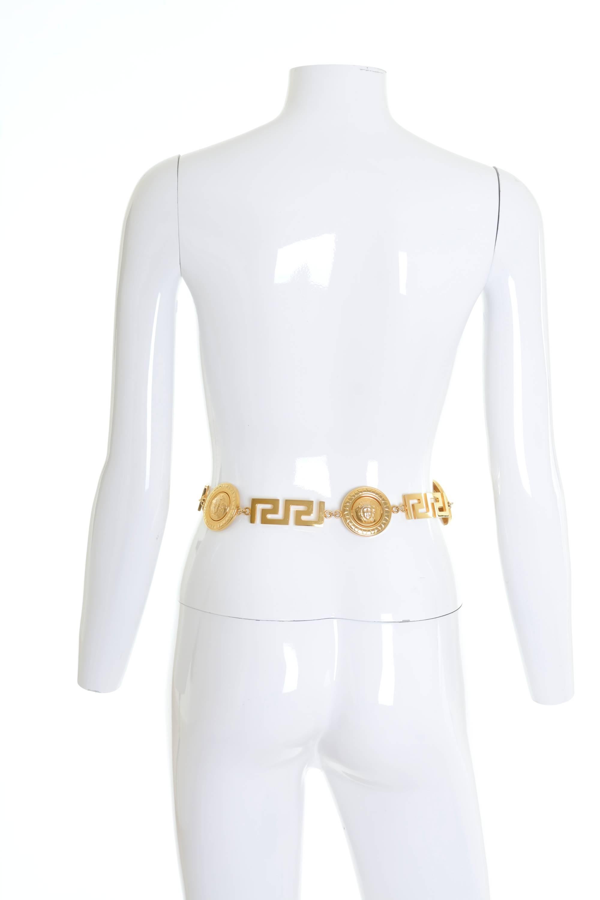 versace chain belt gold