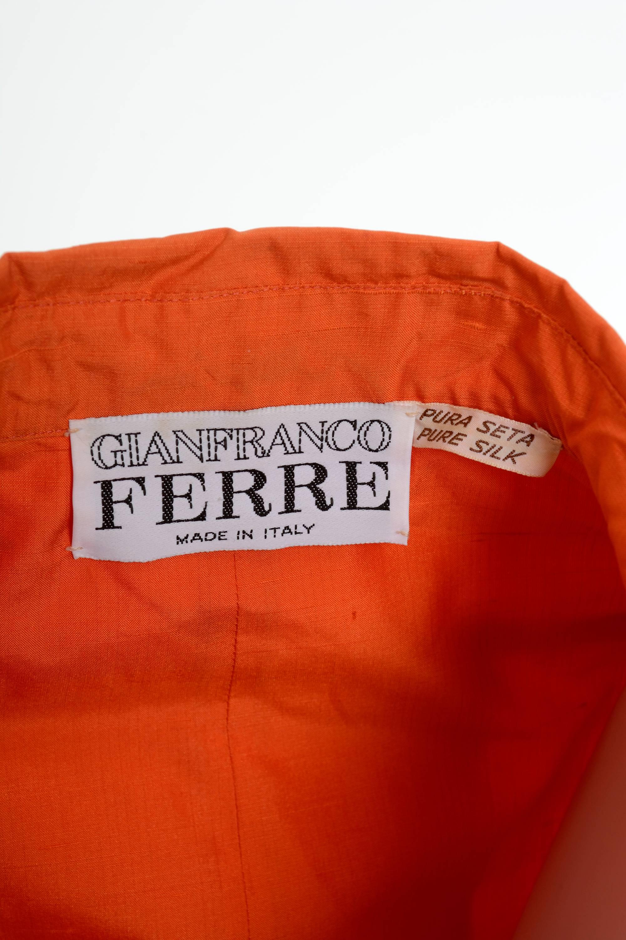 1990s GIANFRANCO FERRE' Orange Silk Oversize Long Jacket In Excellent Condition In Milan, Italy