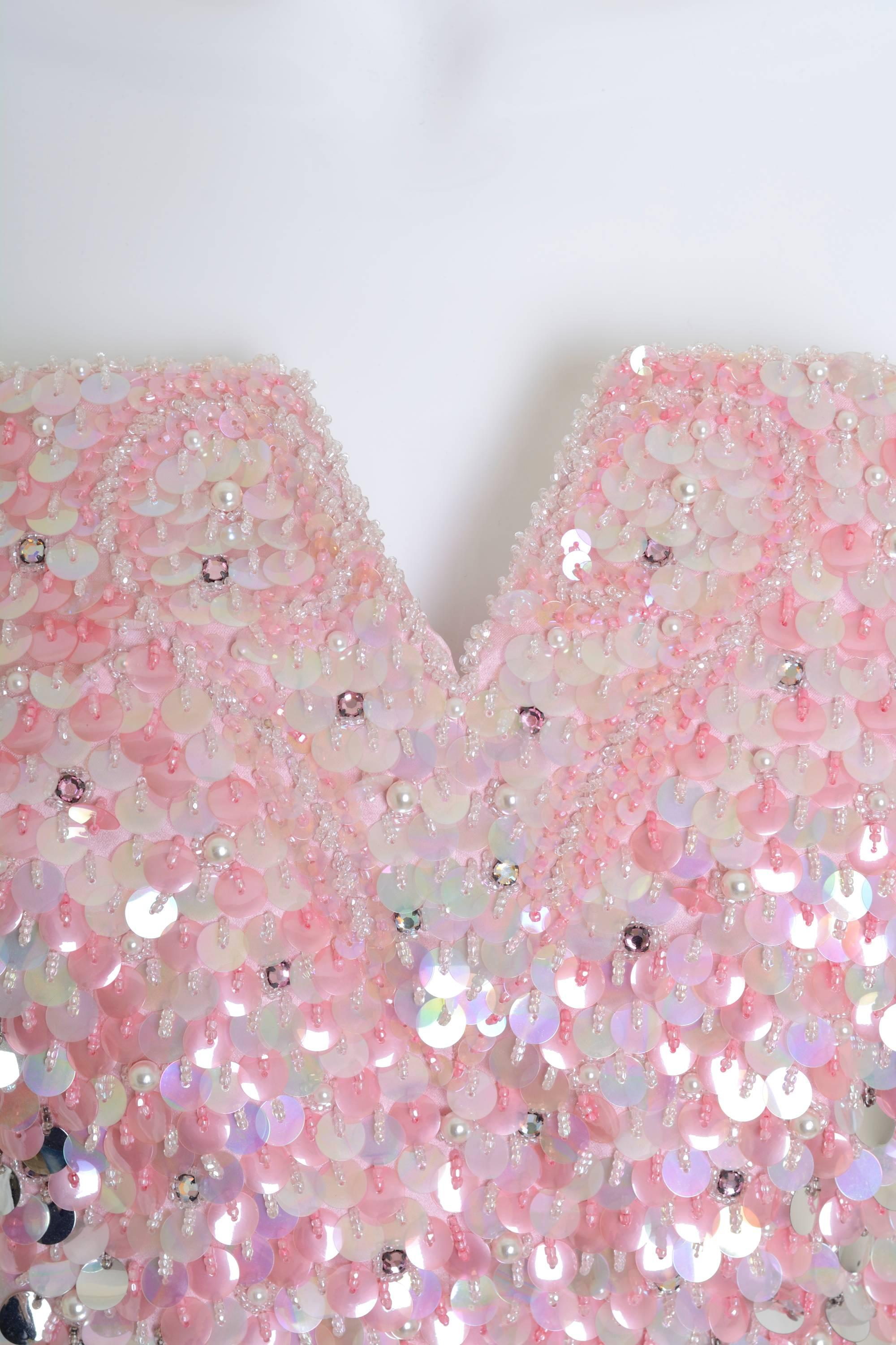 1980s White and Pink Sequins and  Beadeds Top Bustier In Excellent Condition For Sale In Milan, Italy