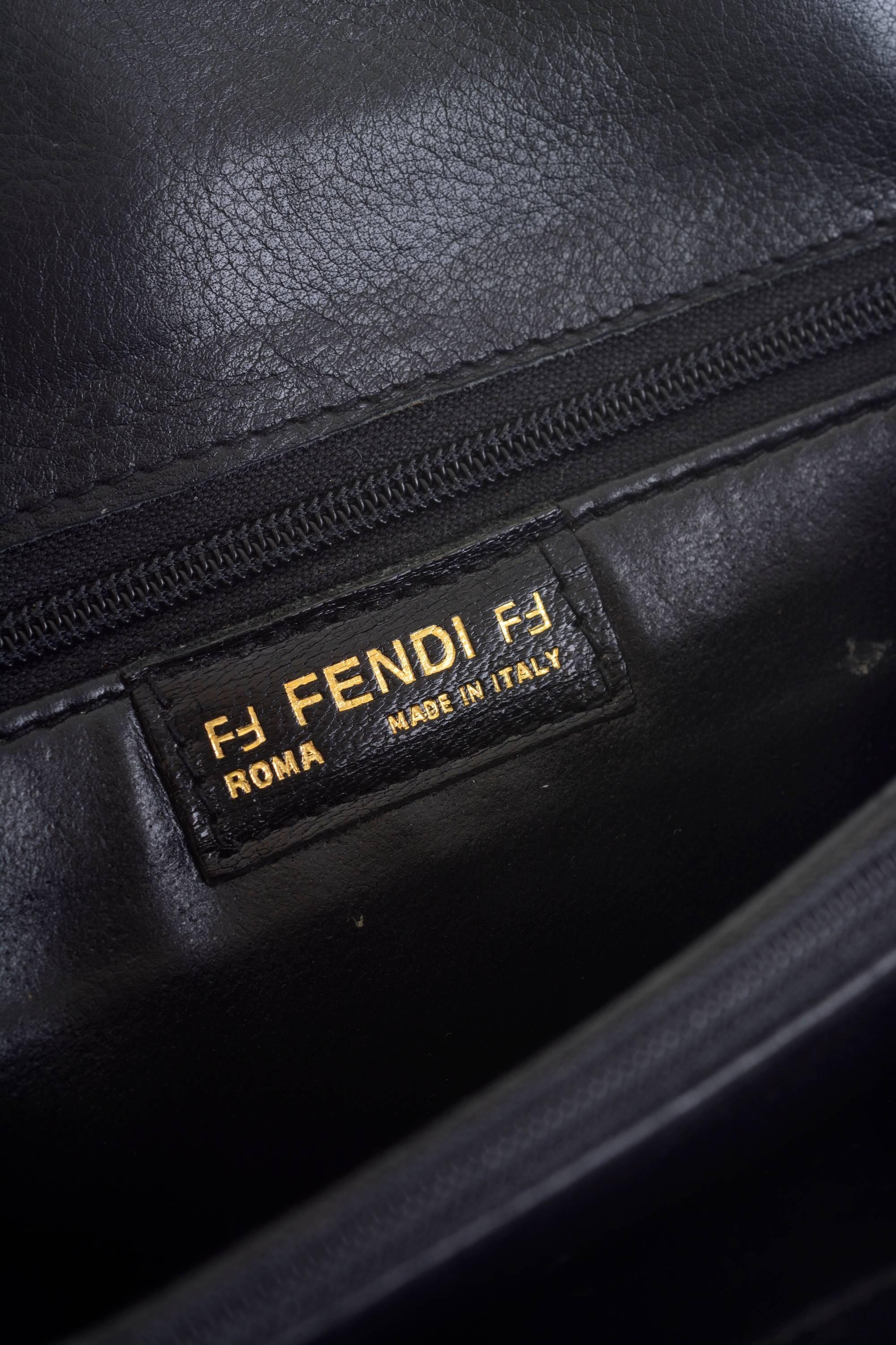 1980s FENDI Black Patent Leather Shoulder Bag 6