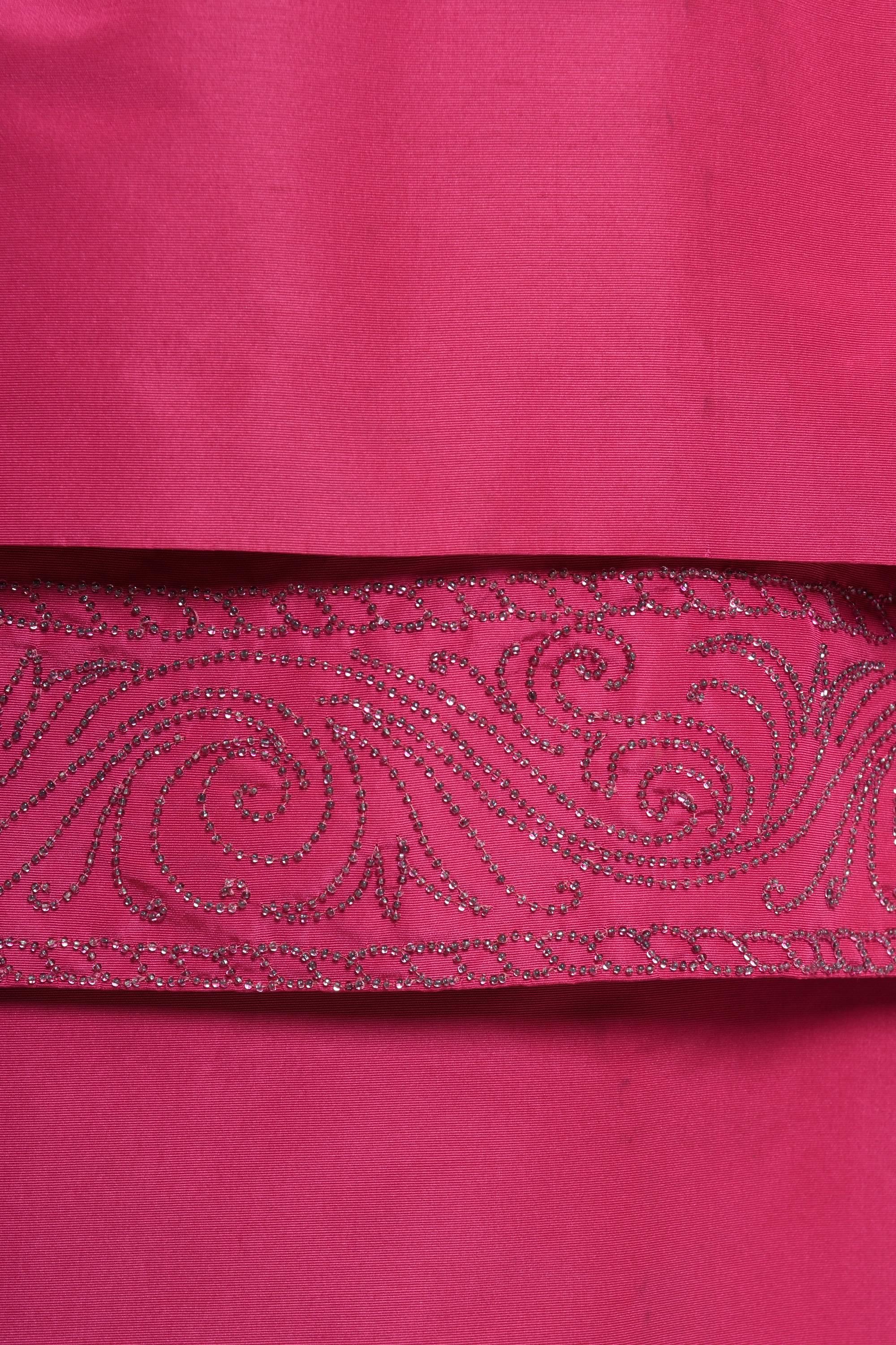 1950s Pink Magenta Taffeta Embroidery Cocktail Dress  In Good Condition For Sale In Milan, Italy
