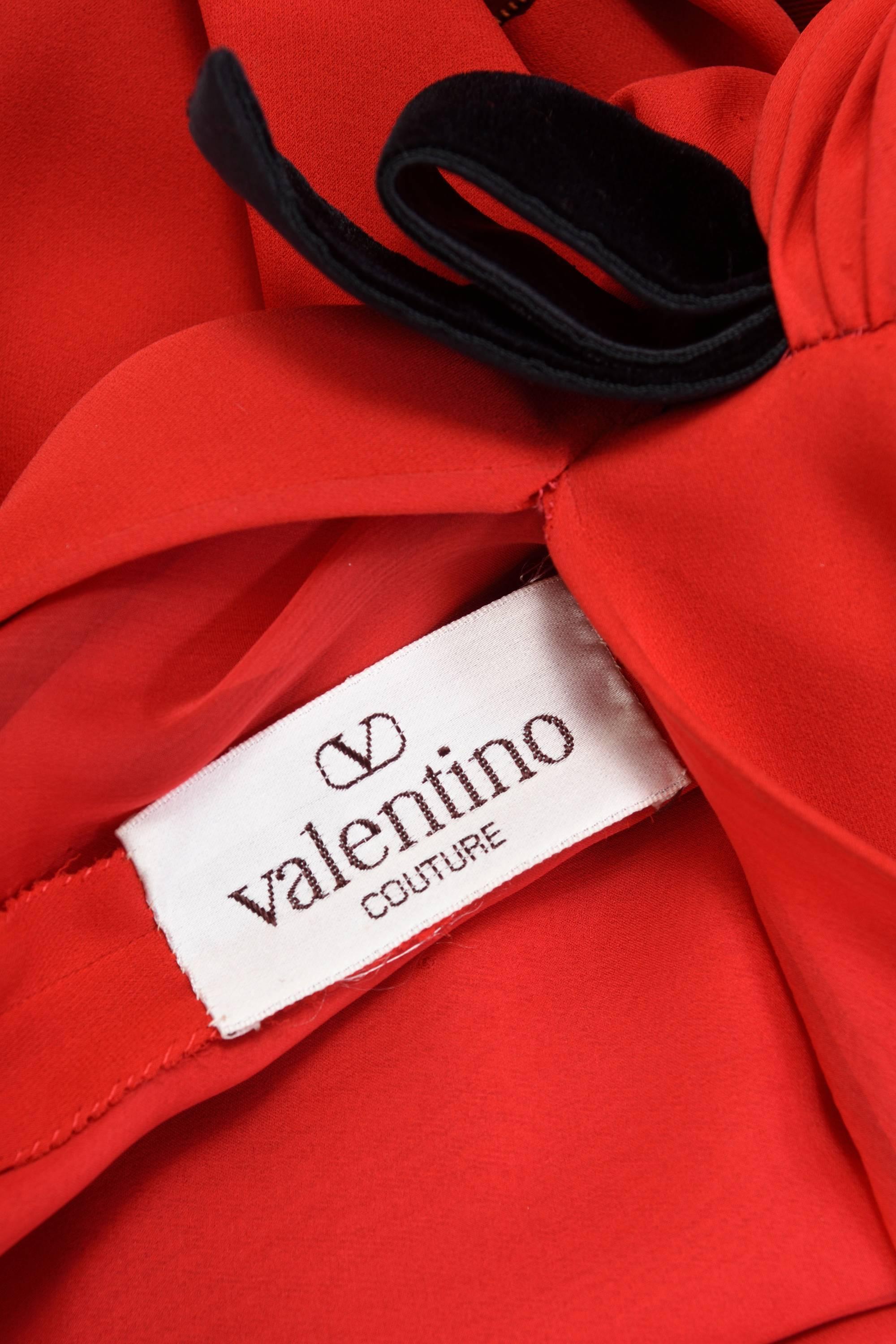 Women's 1980s VALENTINO COUTURE Red And Black Suit Skirt For Sale