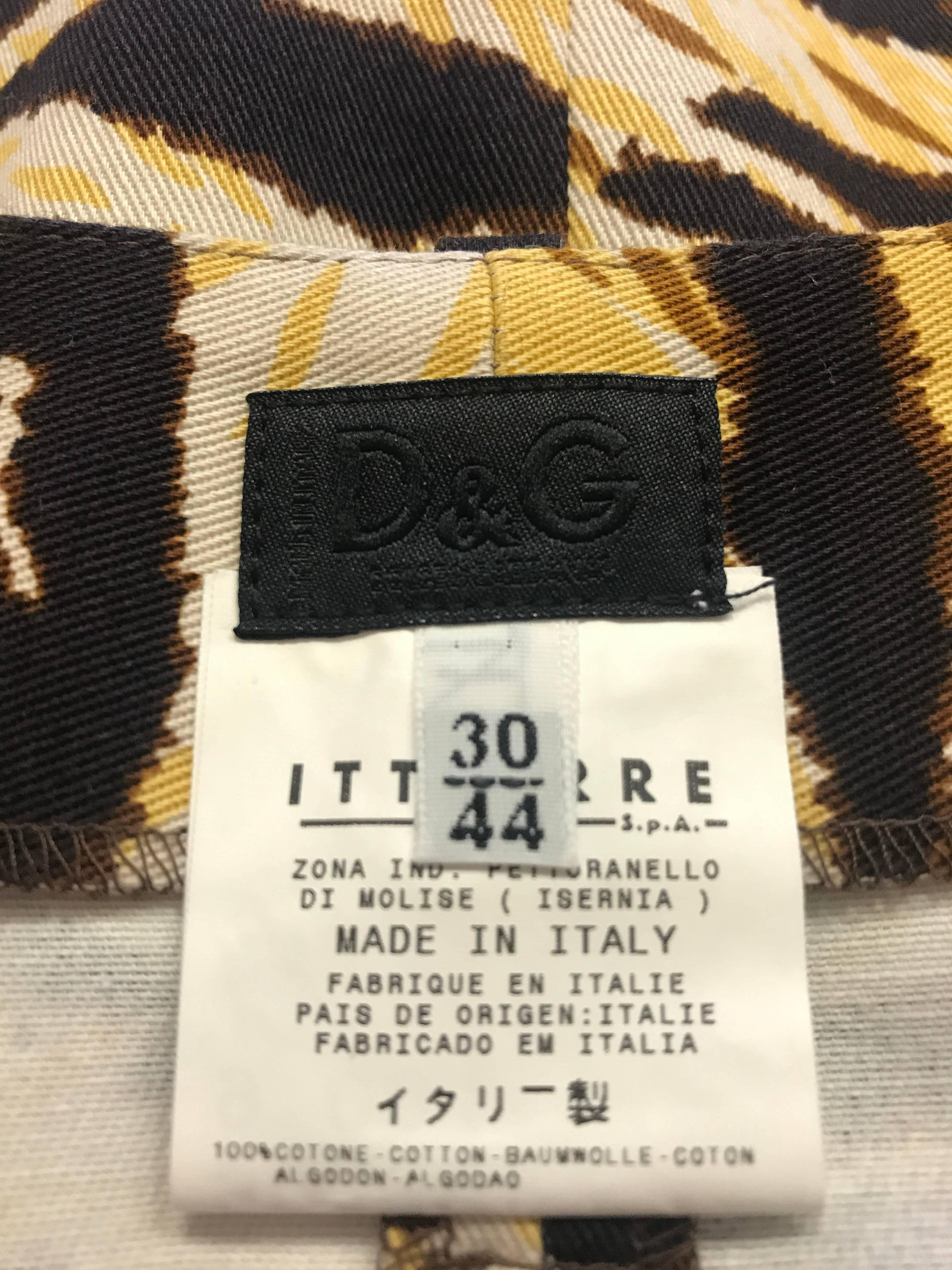 Dolce & Gabbana D&G Animal Print Mini Skirt For Sale 1