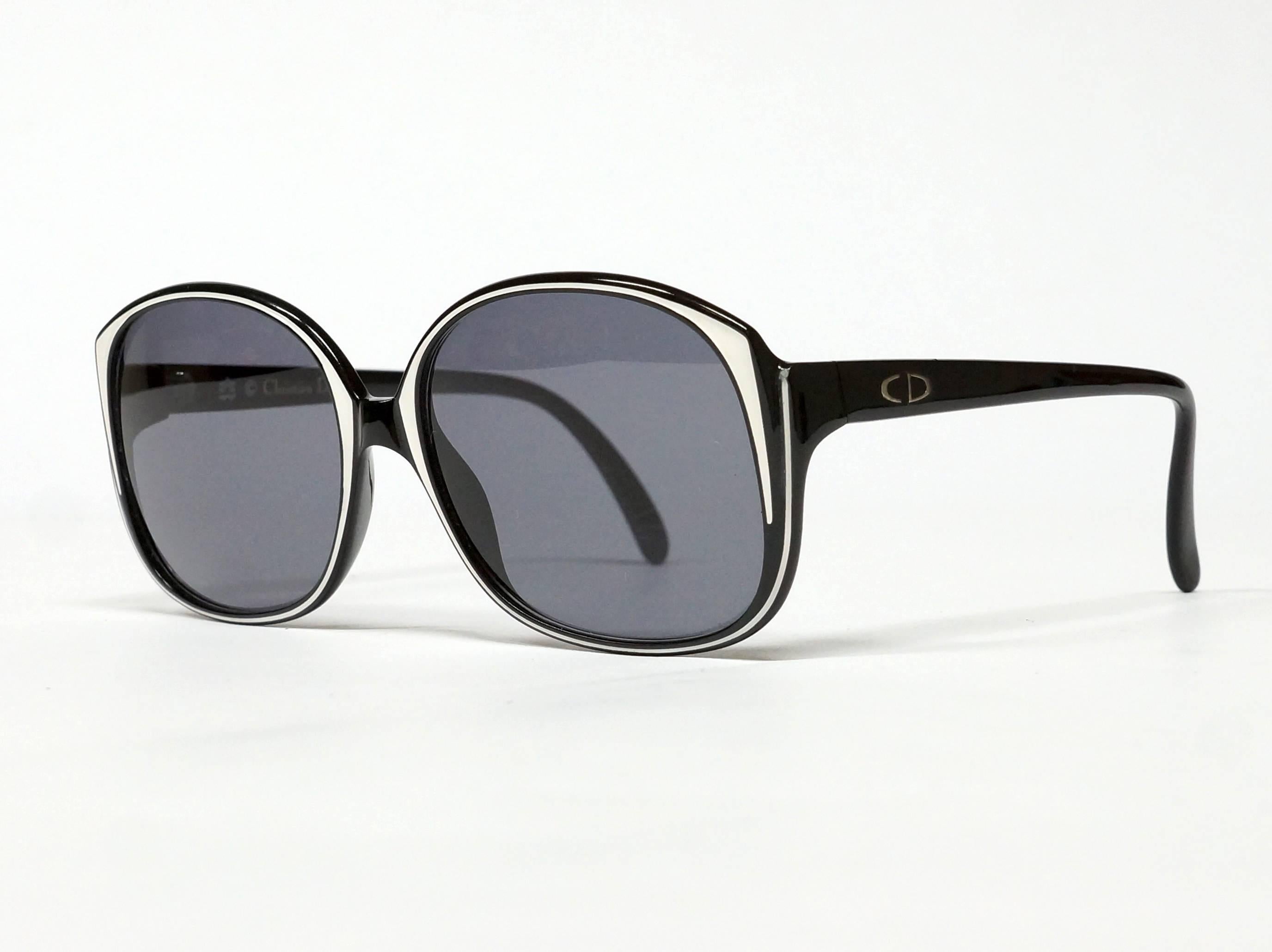 1980s Christian Dior Sunglasses in Unworn Condition.  In New Condition For Sale In s' Heer Arendskerke, Zeeland