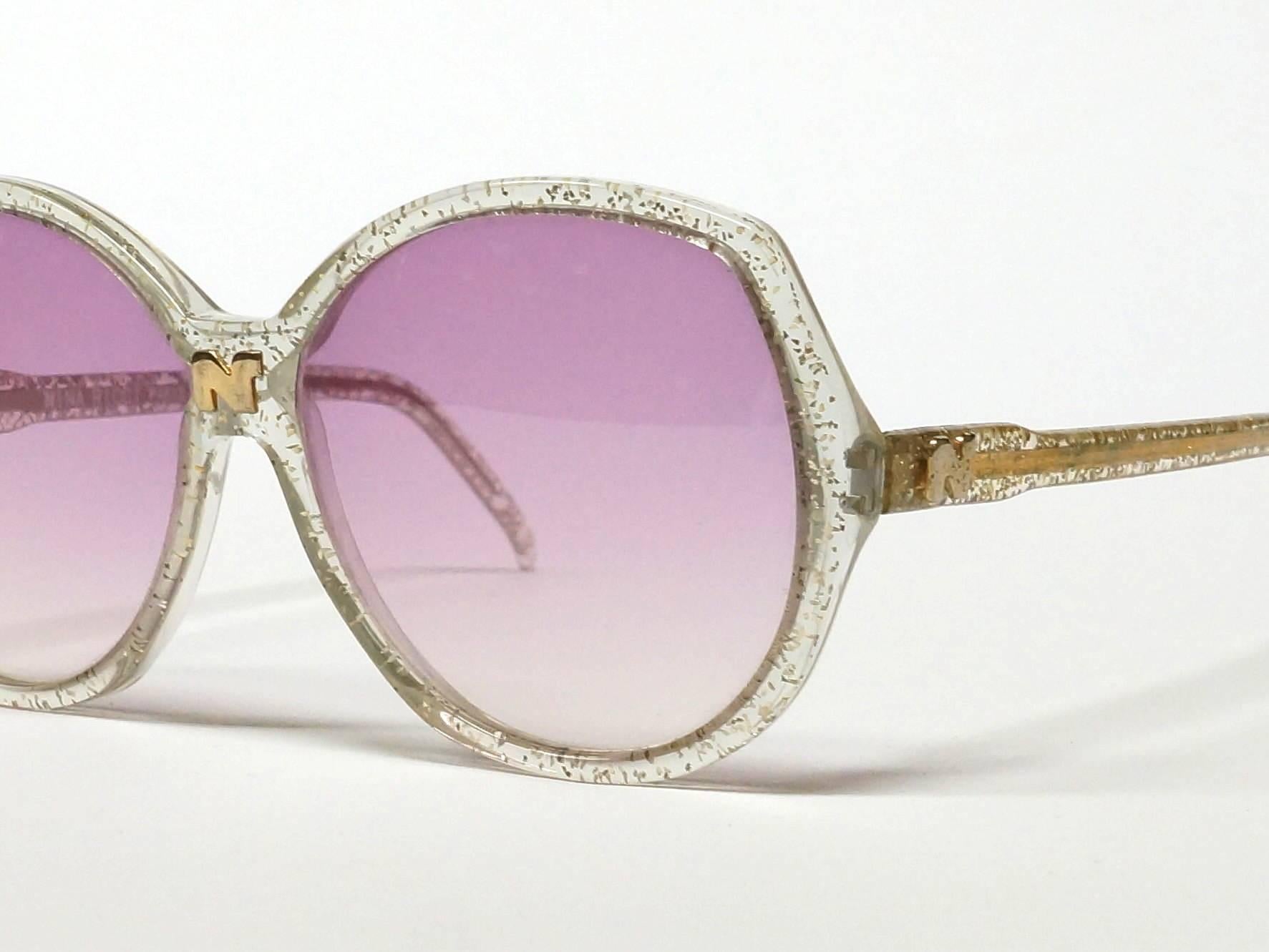 Nina Ricci Gold and Glitter Vintage Sunglasses For Sale 5