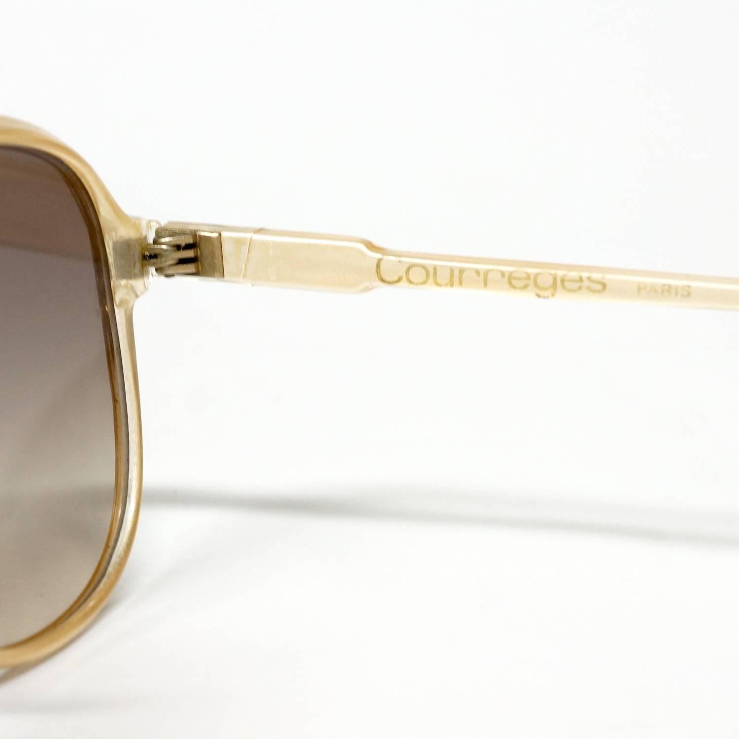70s Courrèges vintage drop shape sunglasses in NOS condition  2