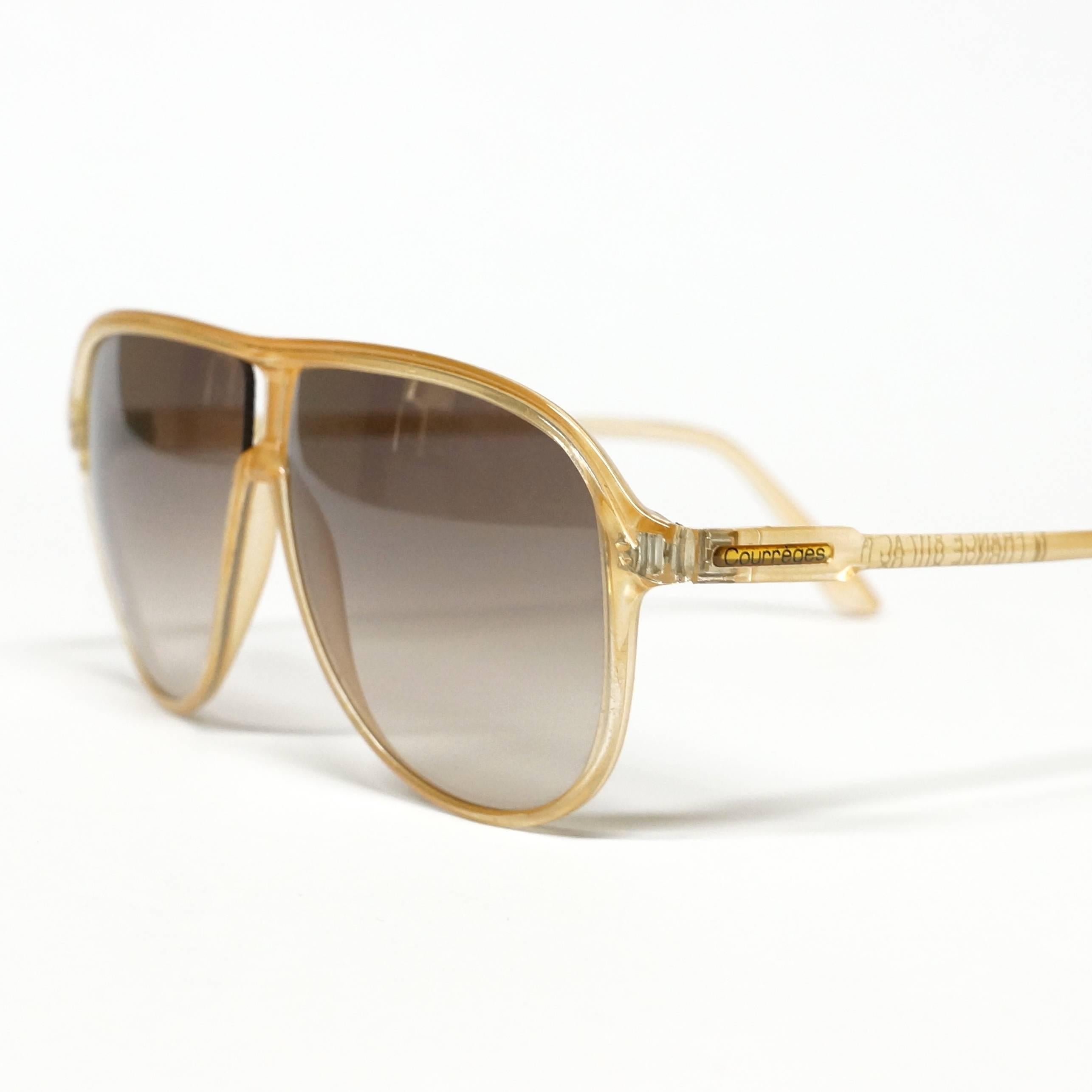 Women's or Men's 70s Courrèges vintage drop shape sunglasses in NOS condition 