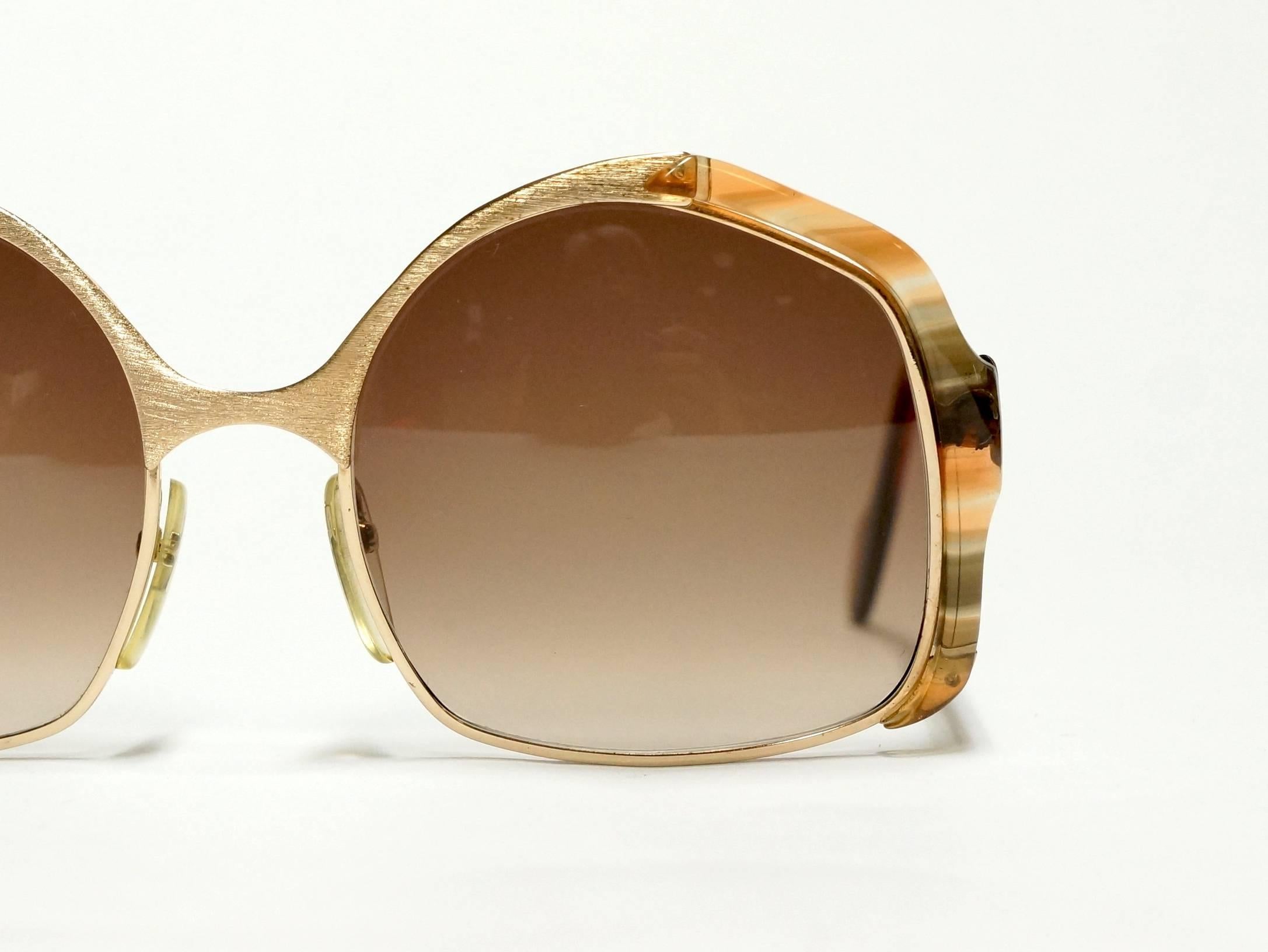 1970s Neostyle Vintage Sunglasses - Model Office 5  For Sale 4
