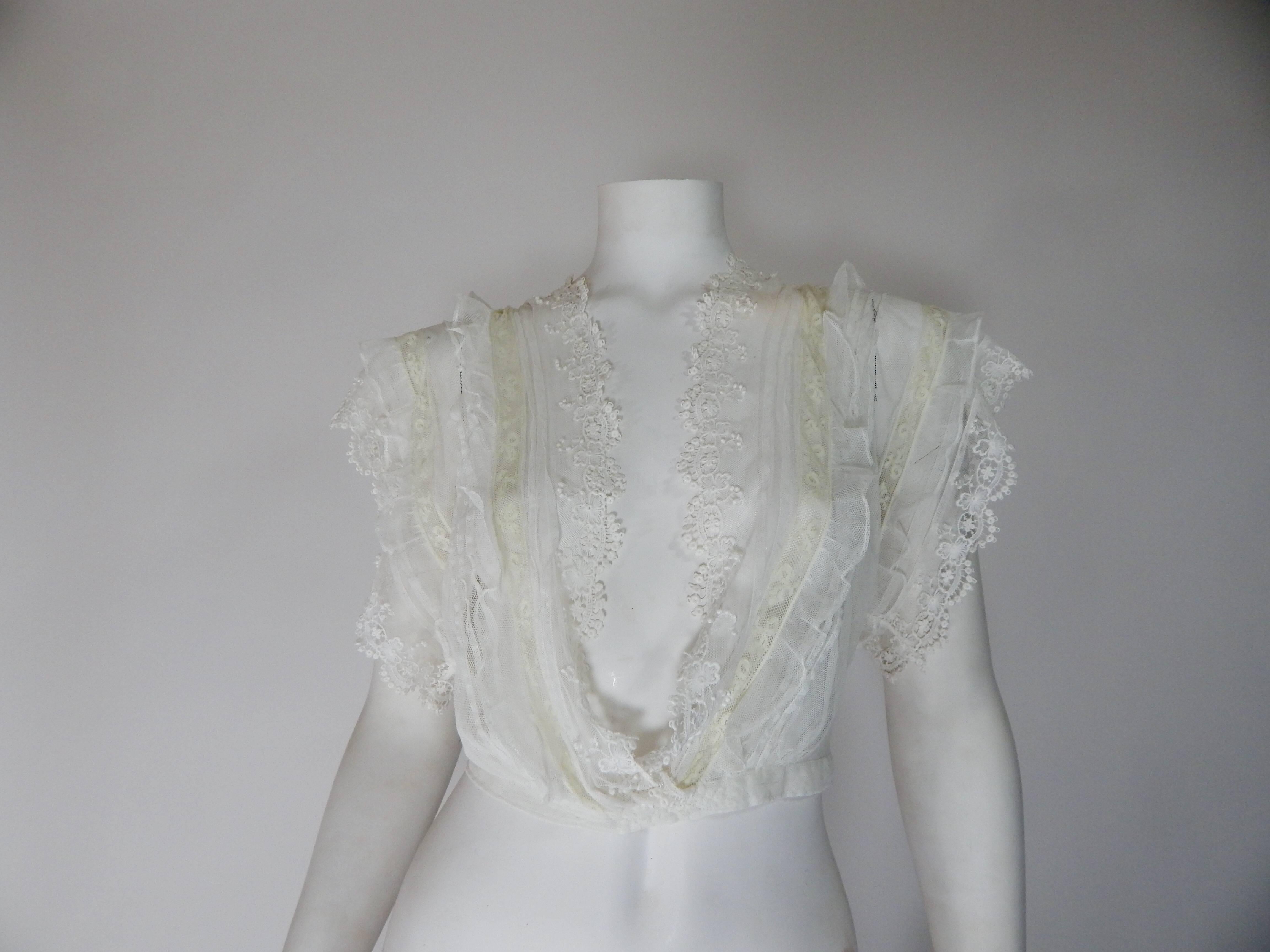 Vintage Cotton Lace Edwardian Top or Coverlet. Excellent Condition. 