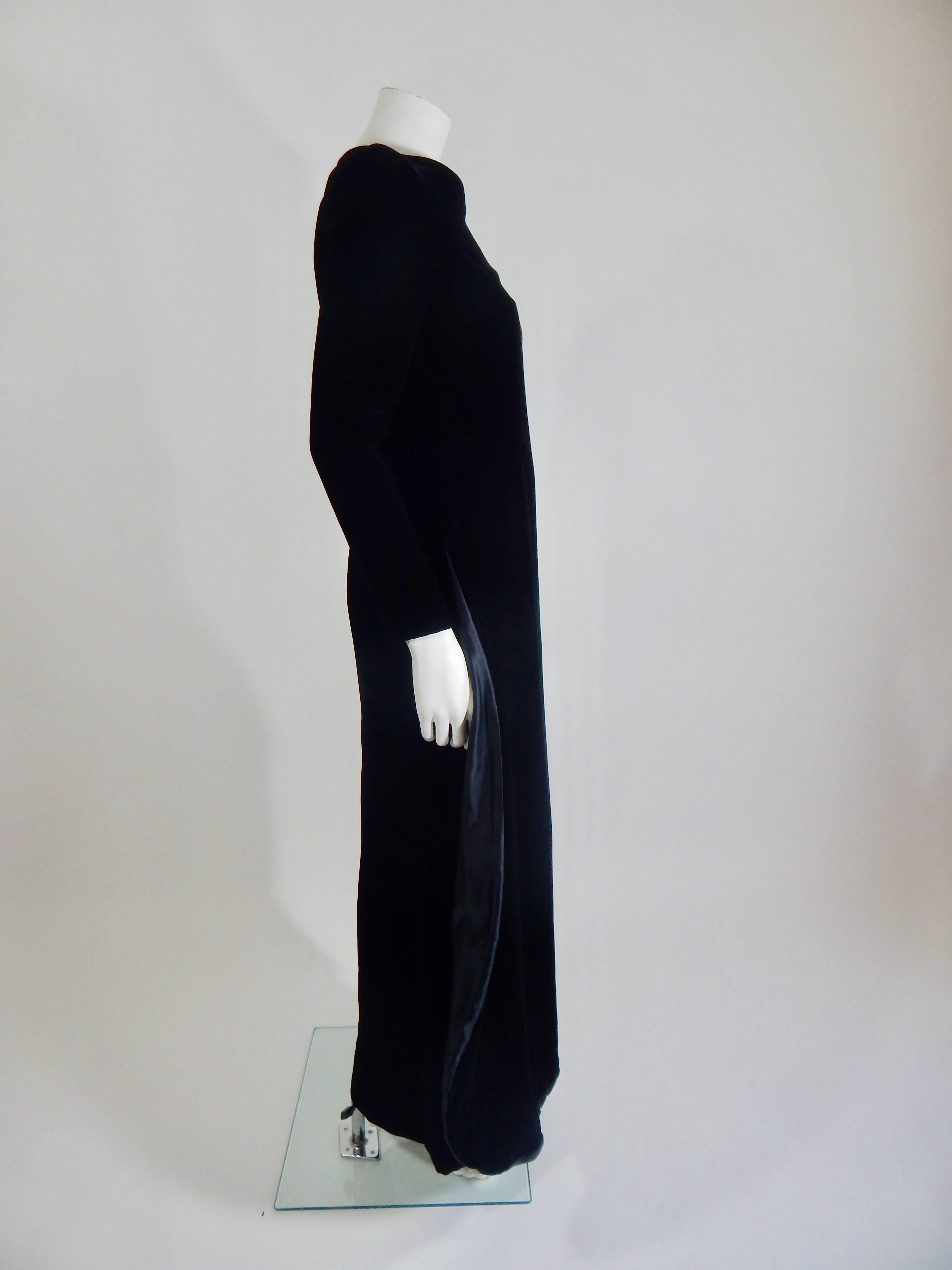 1960s Pierre Cardin Couture In Excellent Condition For Sale In Long Island City, NY