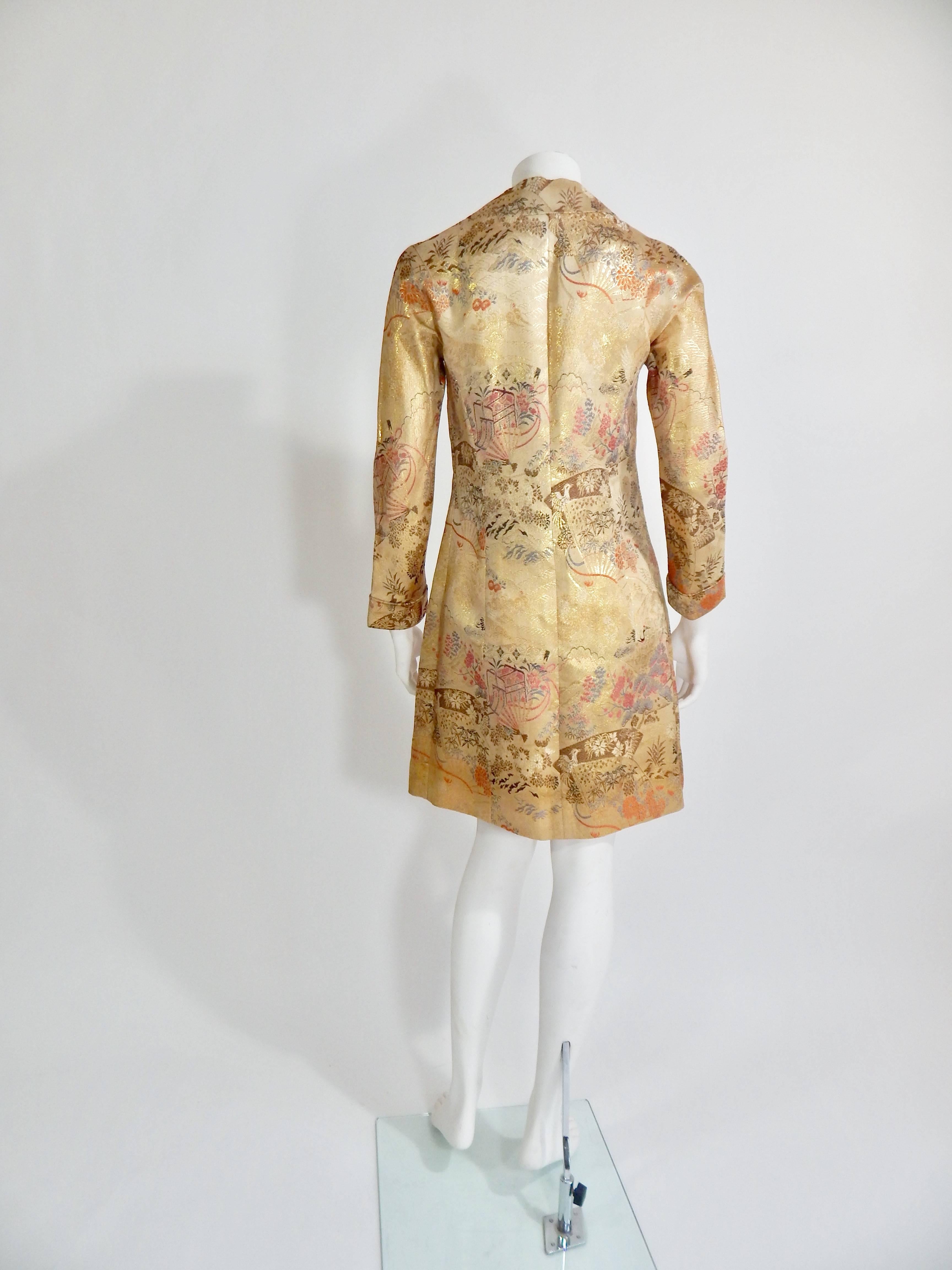 Henri Bendel Asian Silk Coat, 1960s  For Sale 1