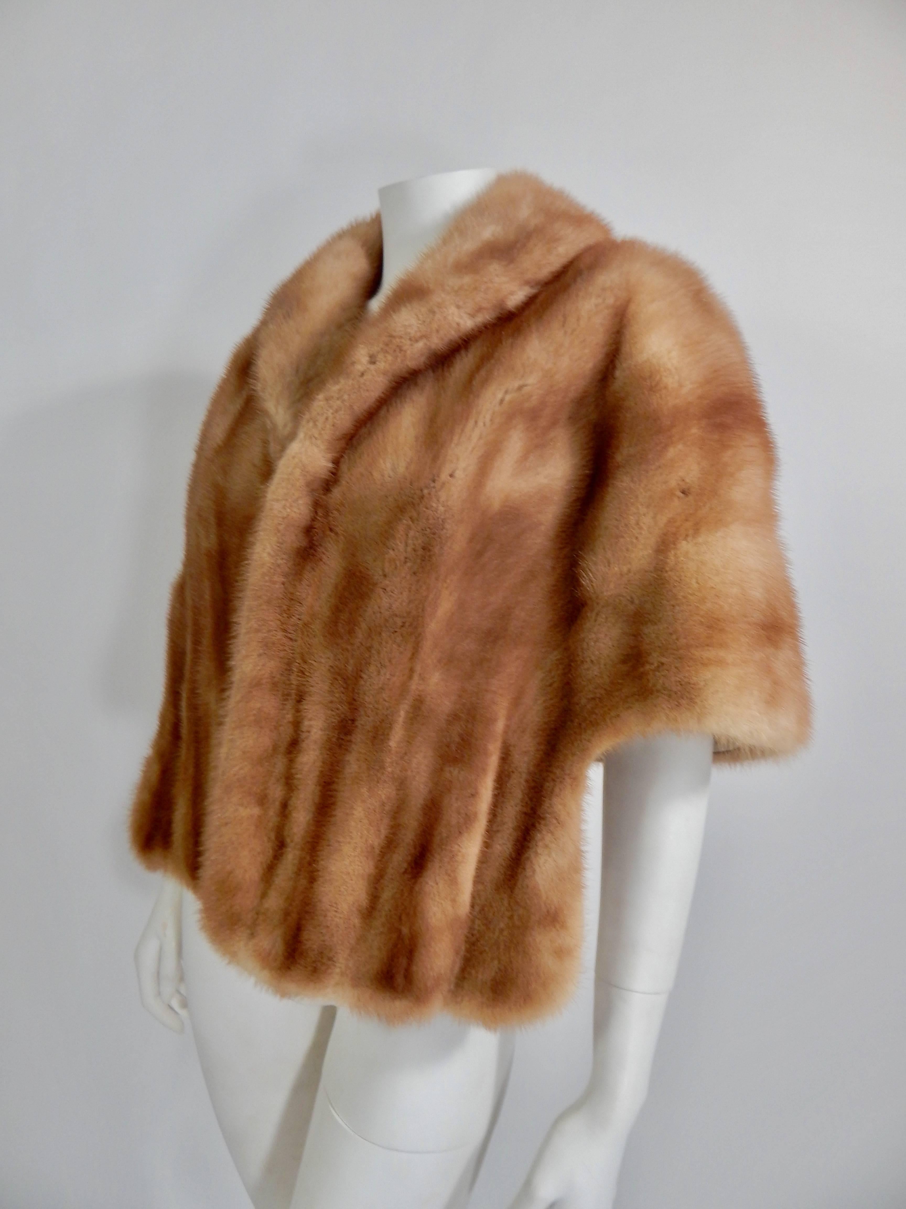 Evans Paris Mink Stole, 1960s  In Excellent Condition For Sale In Long Island City, NY