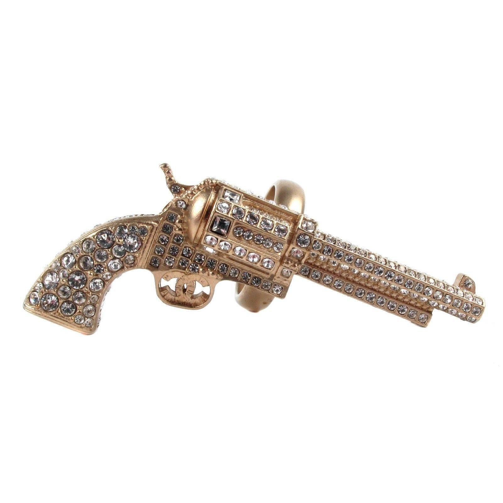 Chanel Gun Ring - New 2014 - US 7 - 54 - Crystal Gold CC Pistol Charm Rhinestone