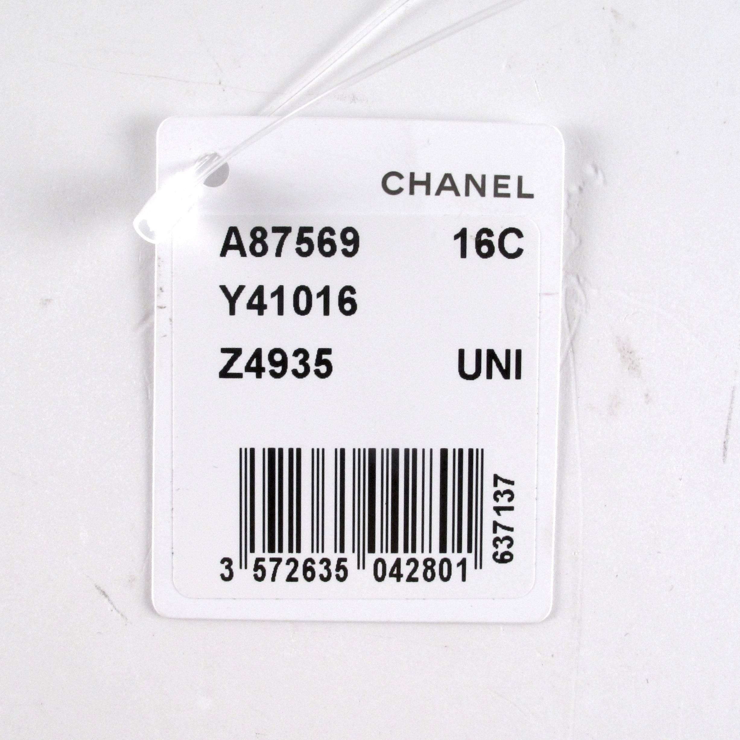 Chanel Bracelet - New - 2016 - Gripoix Glass White Blue Red CC Logo Gold Cuff 4