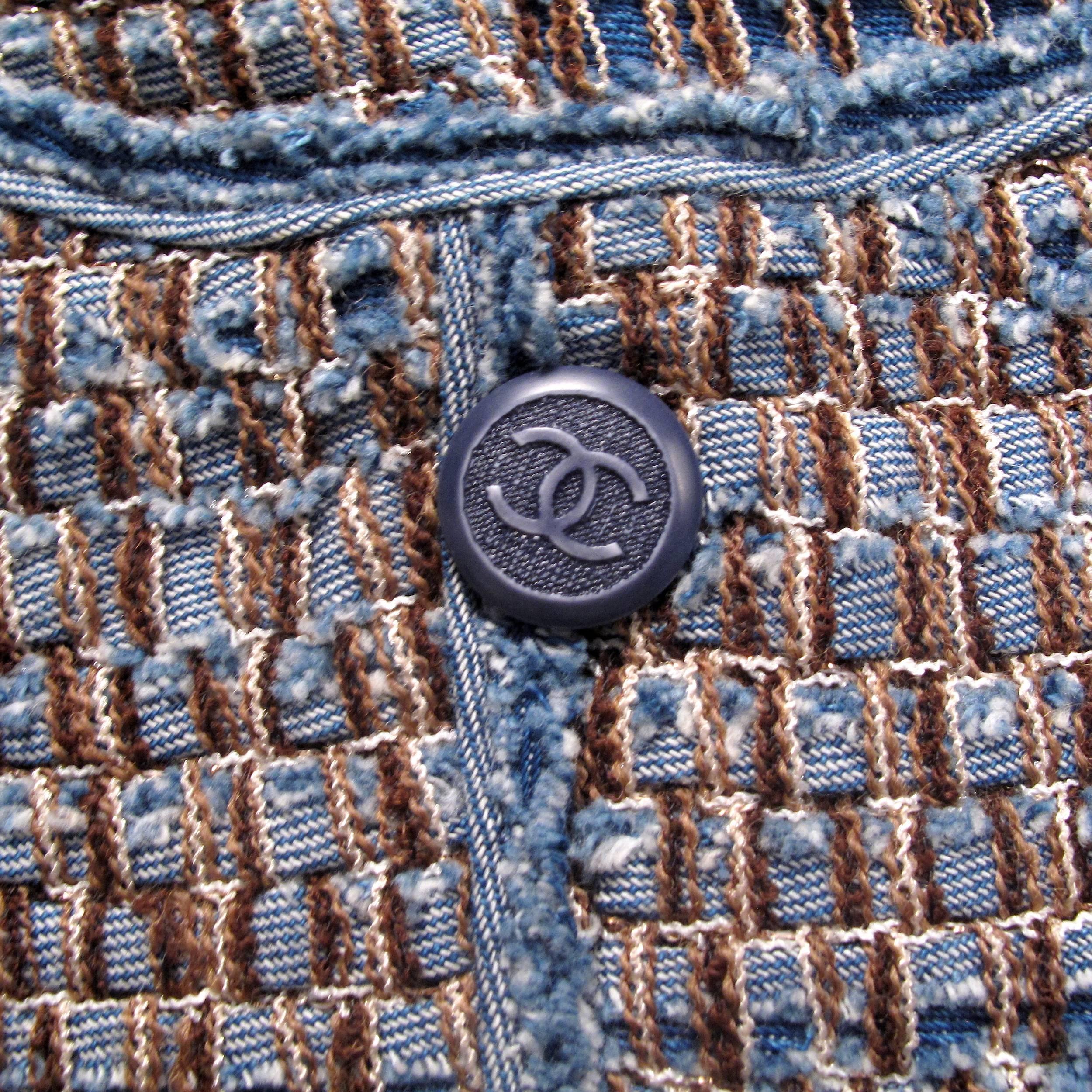 Chanel Denim Jacket - US 10 - 12 - 44 - Blue Tweed Brown Wool CC Logo Blazer 03 In Good Condition In Prahran, Victoria
