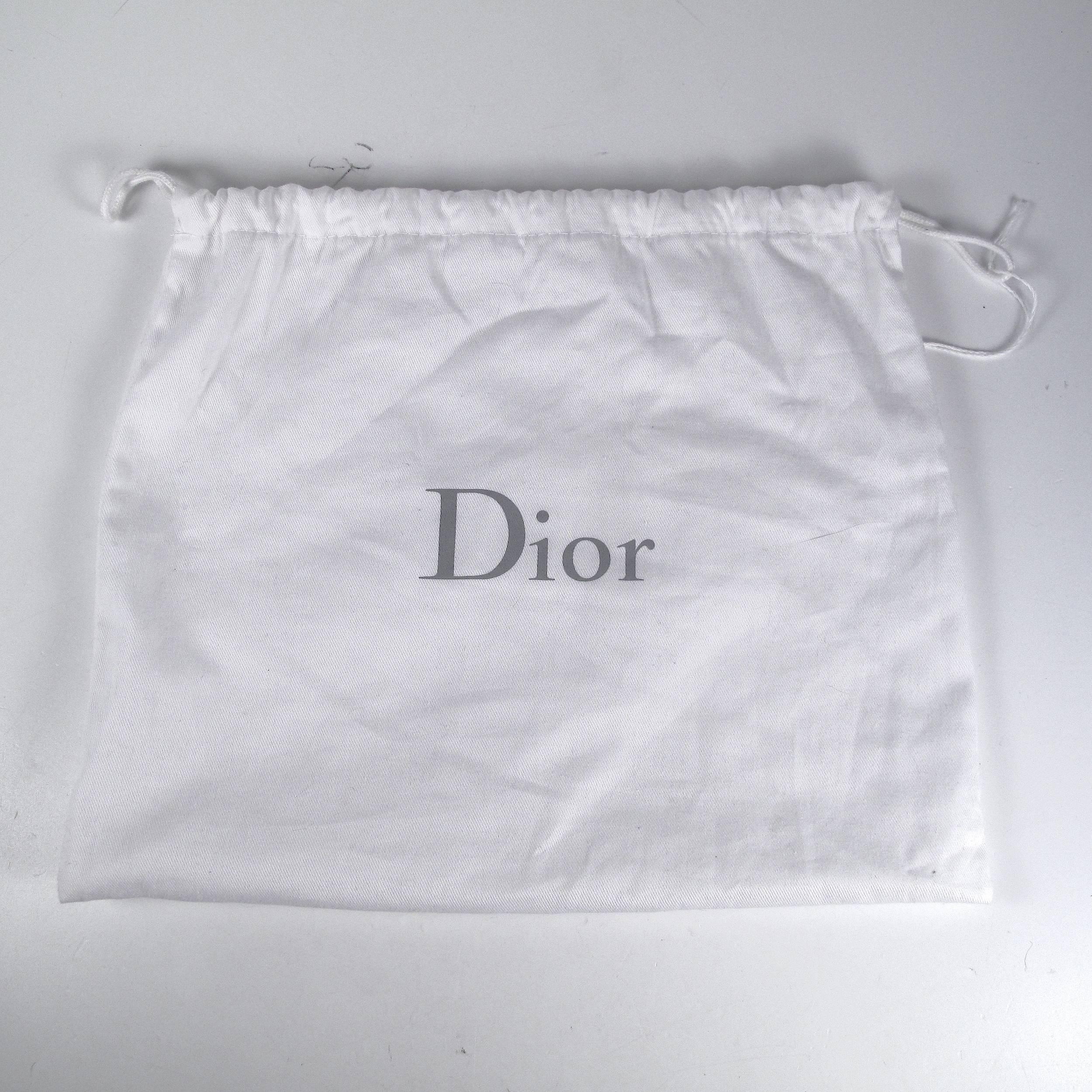 Dior Crossbody Bag - Silver Leather Embossed Snake Chain Charm Flap Handbag For Sale 4