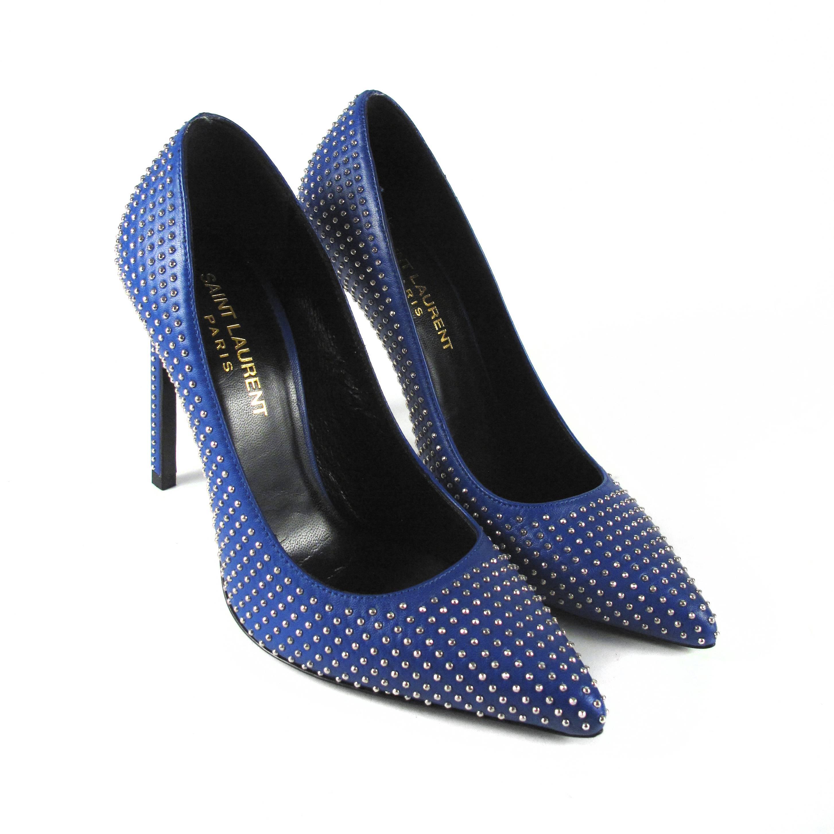 Saint Laurent Heels - New - 5 - 35 - Blue Leather Silver Studded Pumps Shoes 5.5 In New Condition In Prahran, Victoria