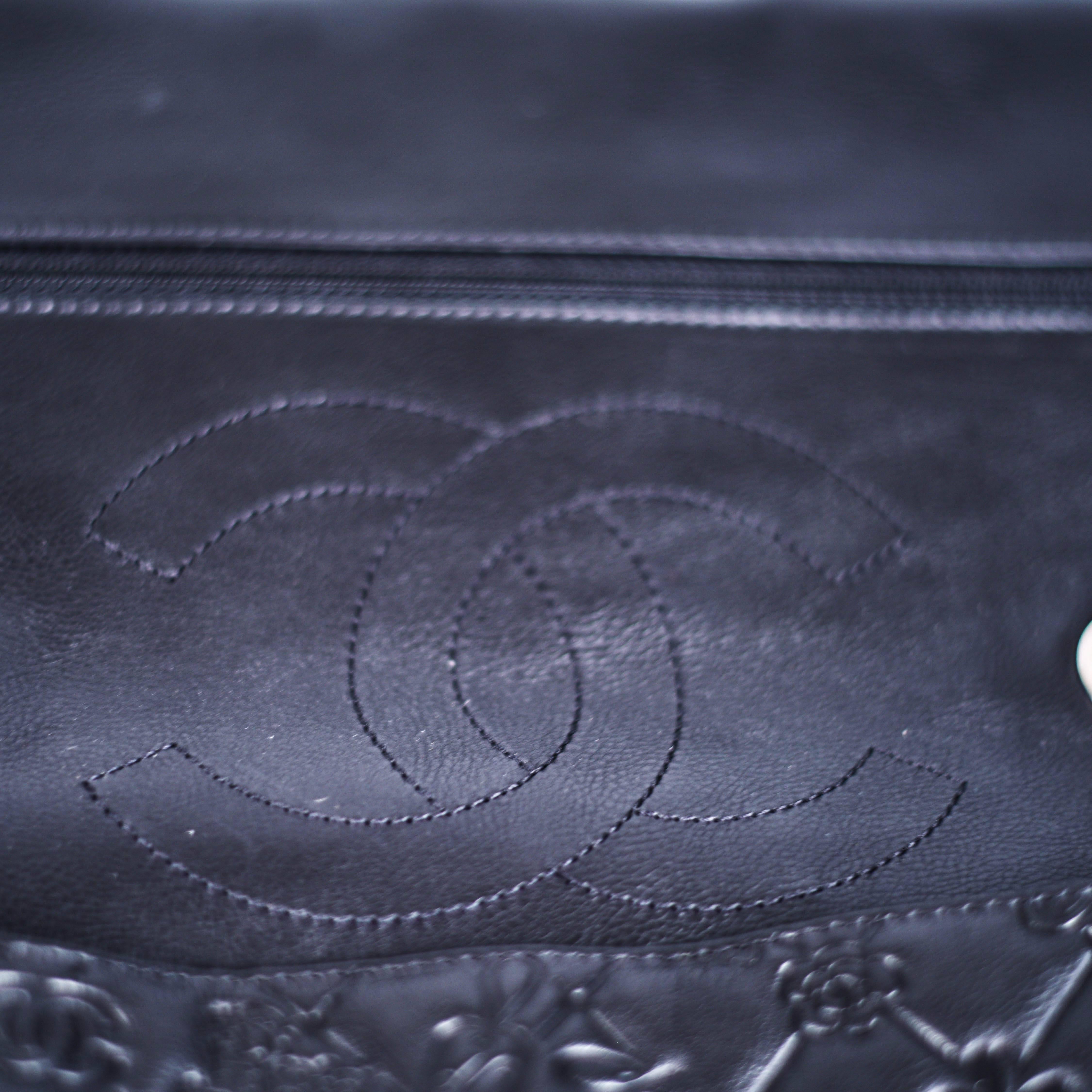 Chanel new Maxi Lucky Charms Symbols Bag - Black Leather CC Logo Flap Embossed 1