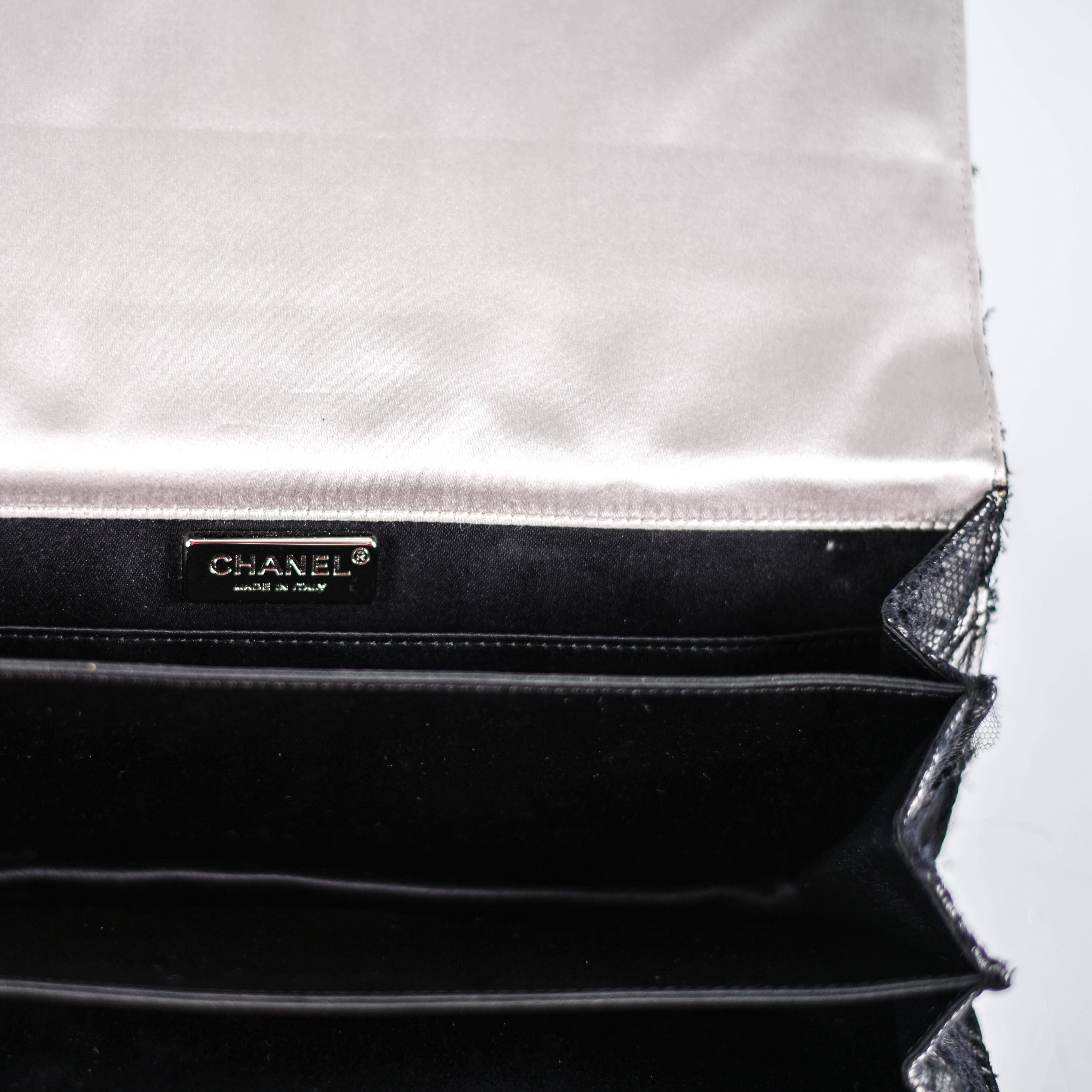 Chanel Lace Crystal Bow Clutch - 2009 Black White Satin CC Logo Silver Handbag For Sale 1