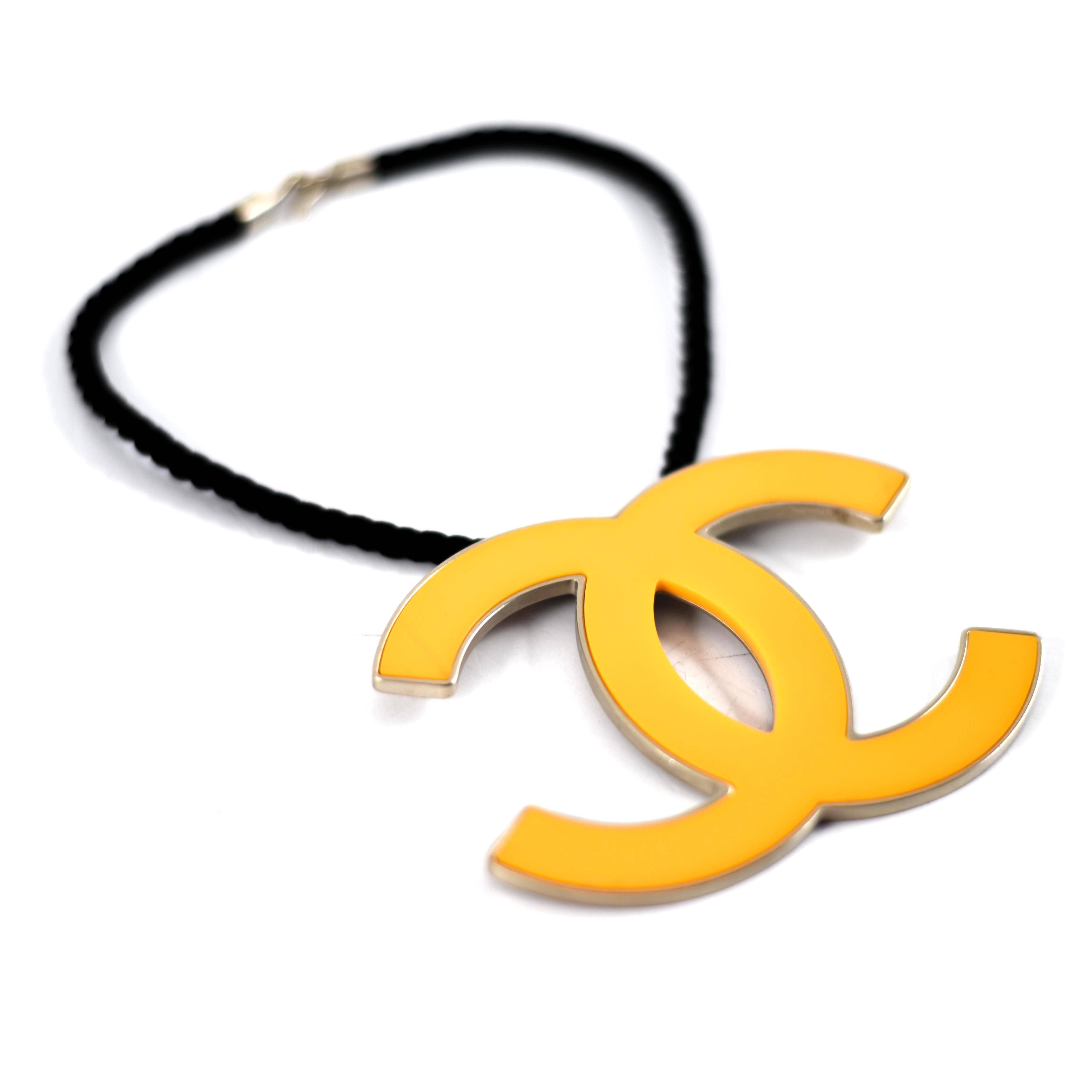 Chanel XL CC Necklace - Orange & Gold Charm Black Rope Pendant Logo 08C Large In Good Condition In Prahran, Victoria