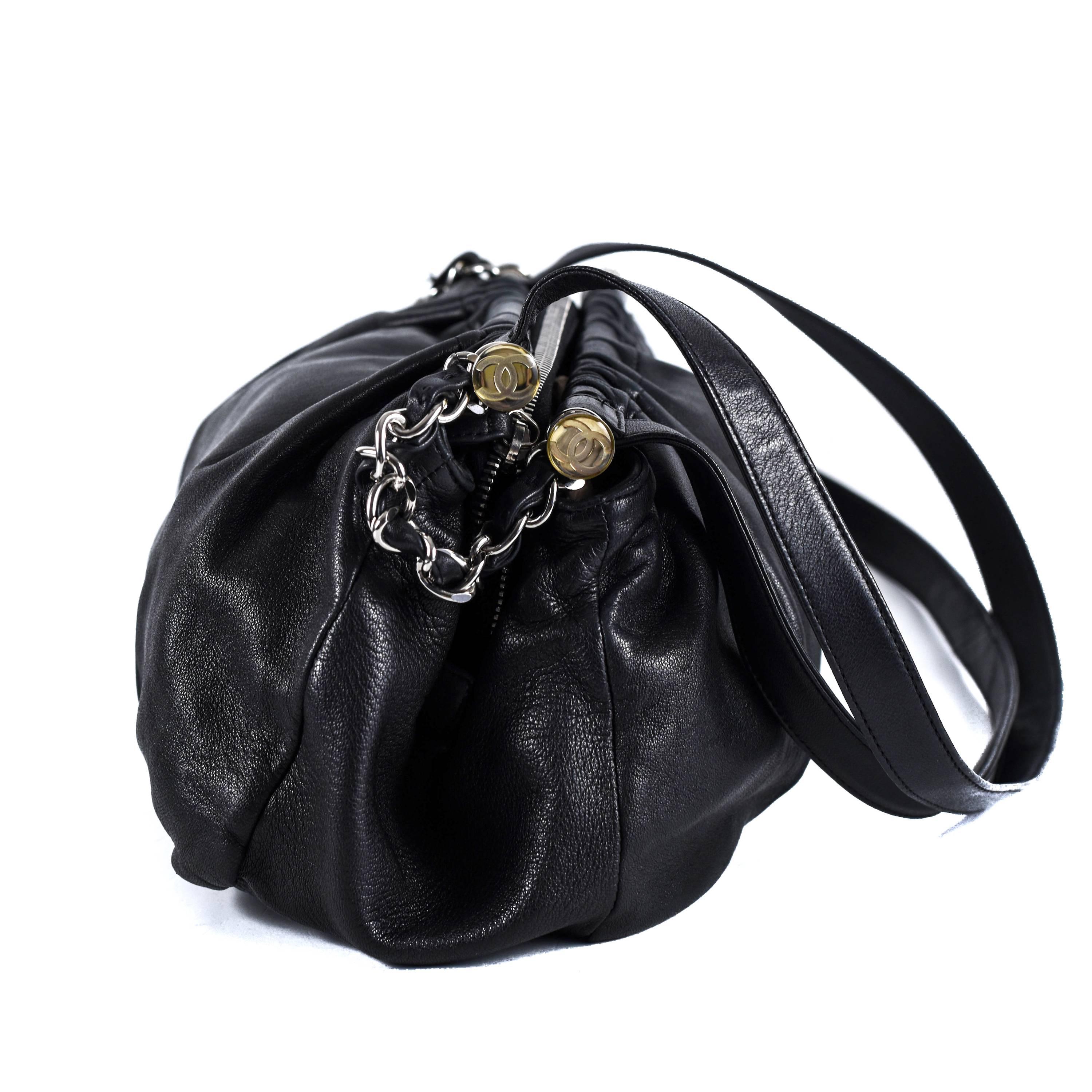 Chanel Logo Frame Shoulder Handbag - Black Leather Silver CC Chain Handbag LAX 1